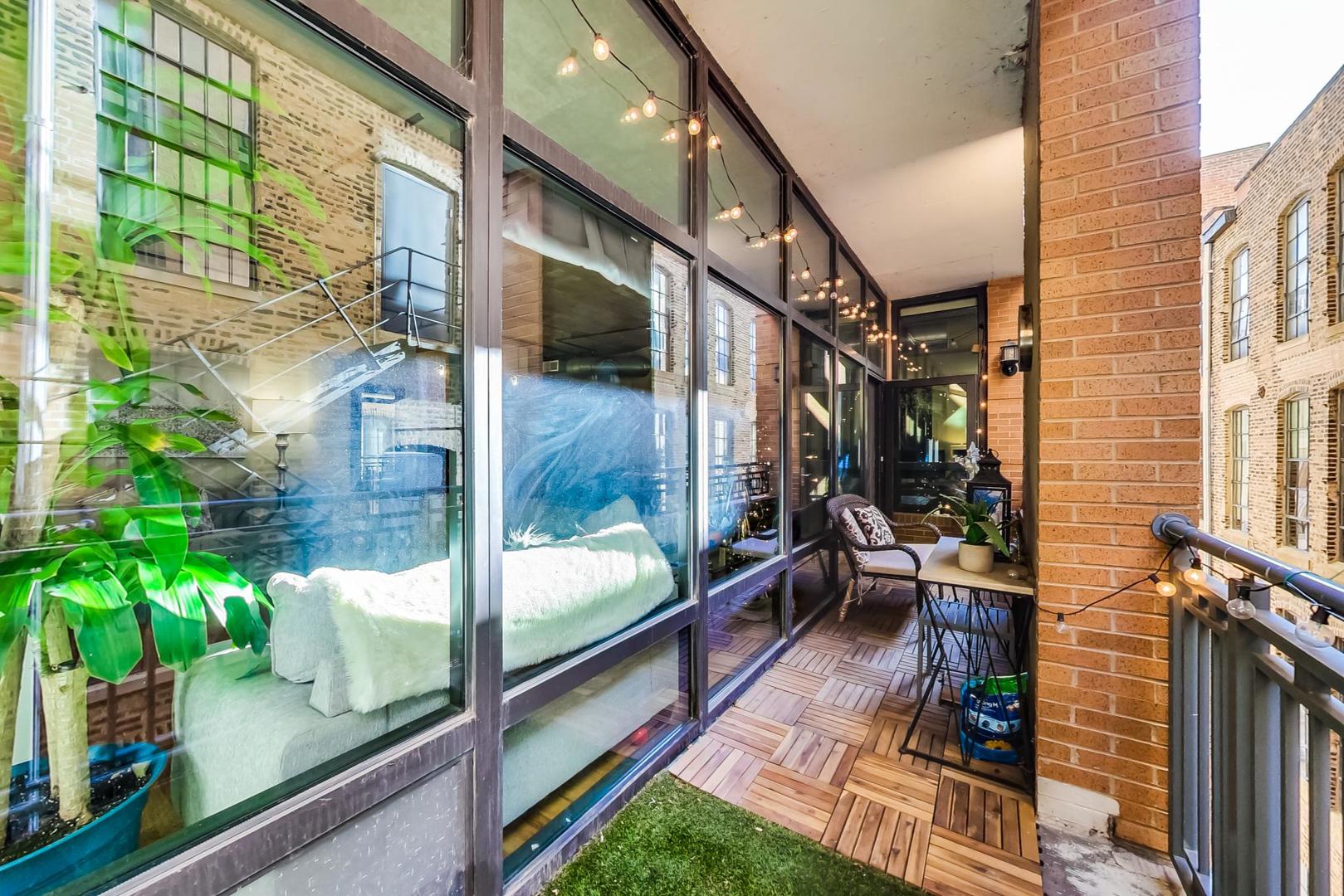 520 S STATE Street Unit: 616