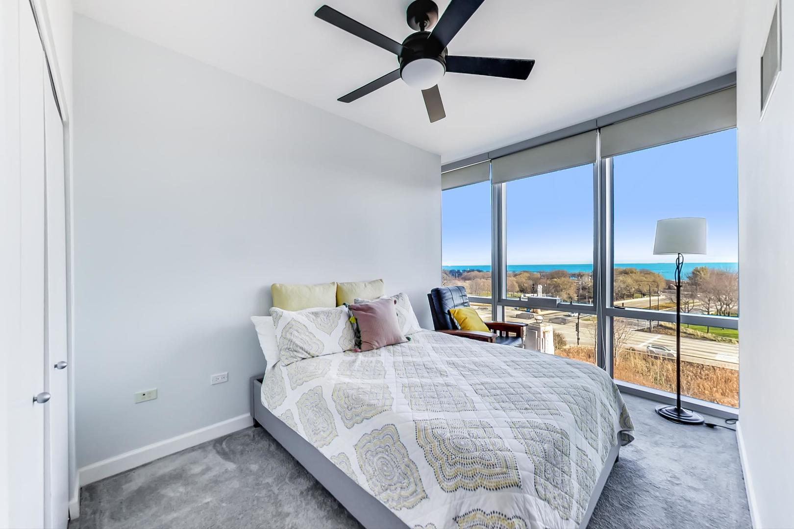 1211 S Prairie Avenue Unit: 603