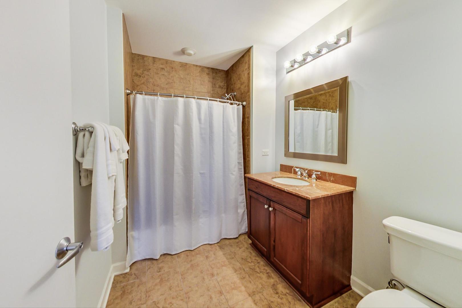 1211 S Prairie Avenue Unit: 603