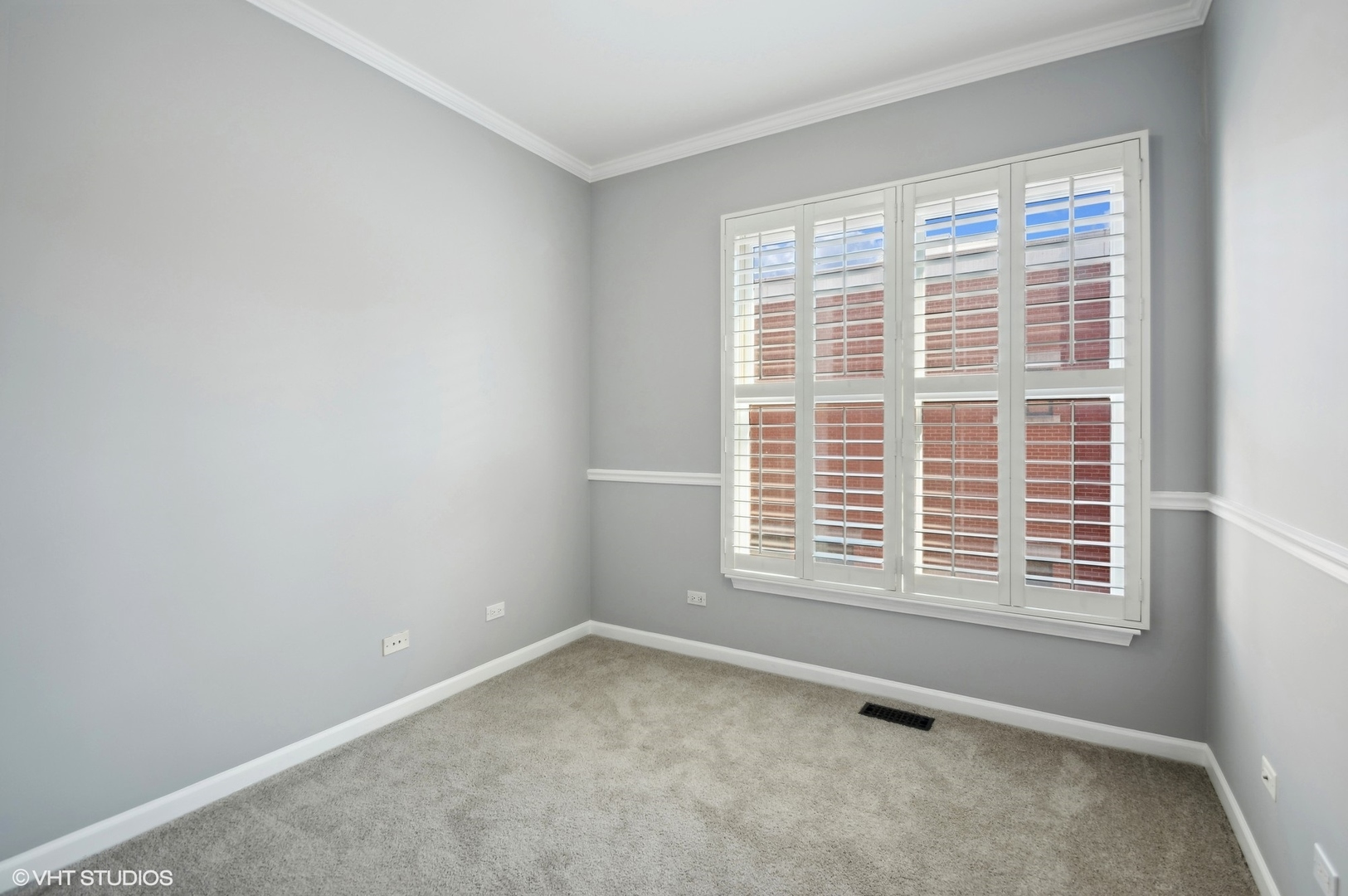 1463 S Peoria Street