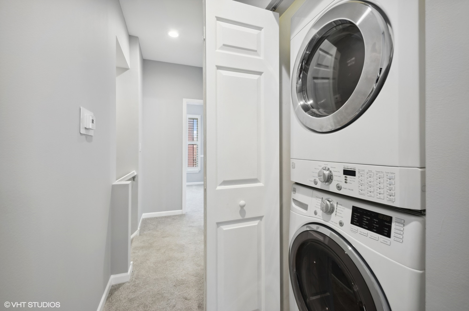 1463 S Peoria Street