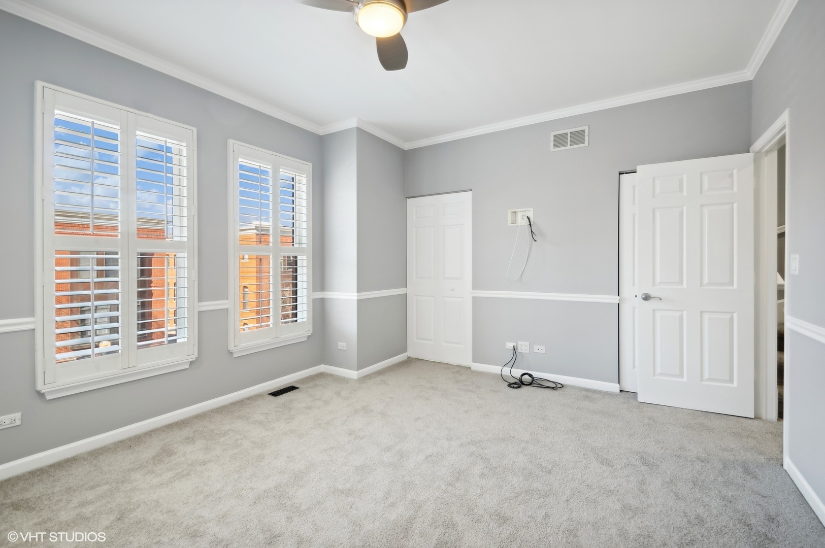 1463 S Peoria Street