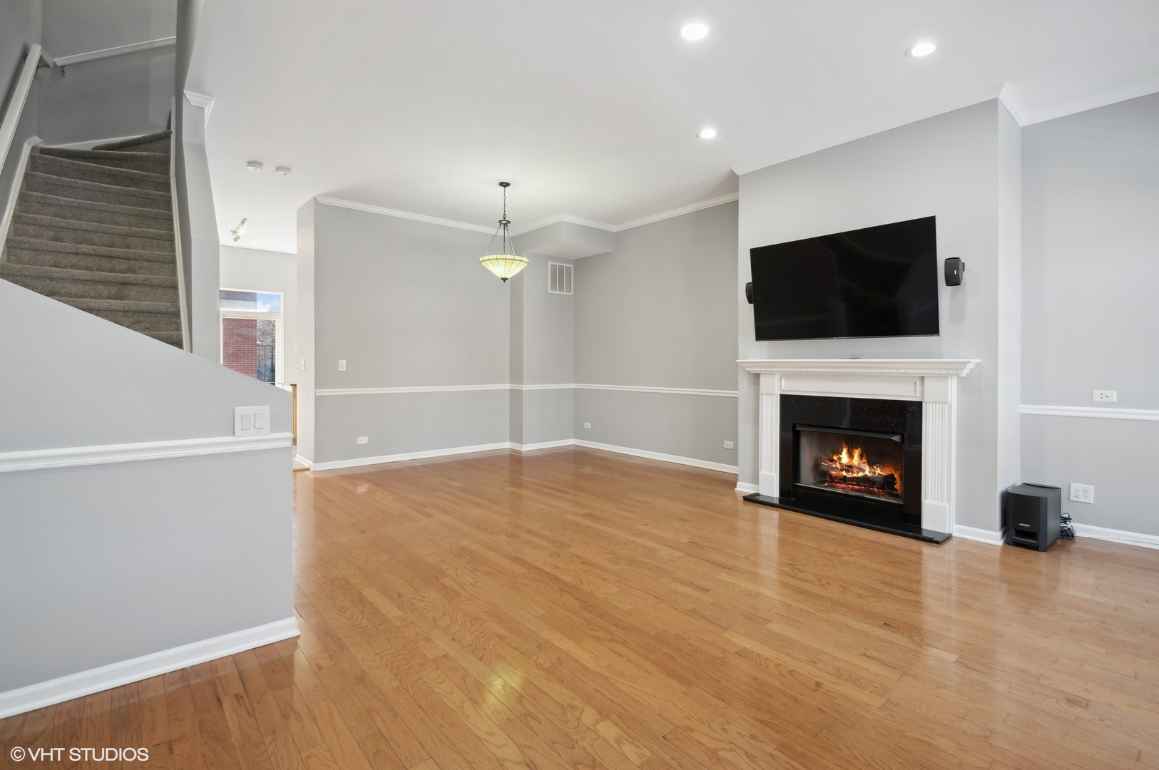 1463 S Peoria Street