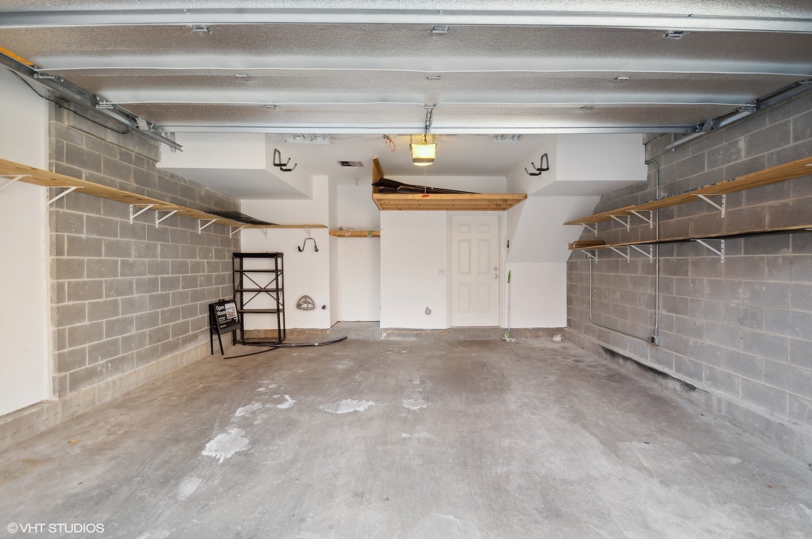 1463 S Peoria Street