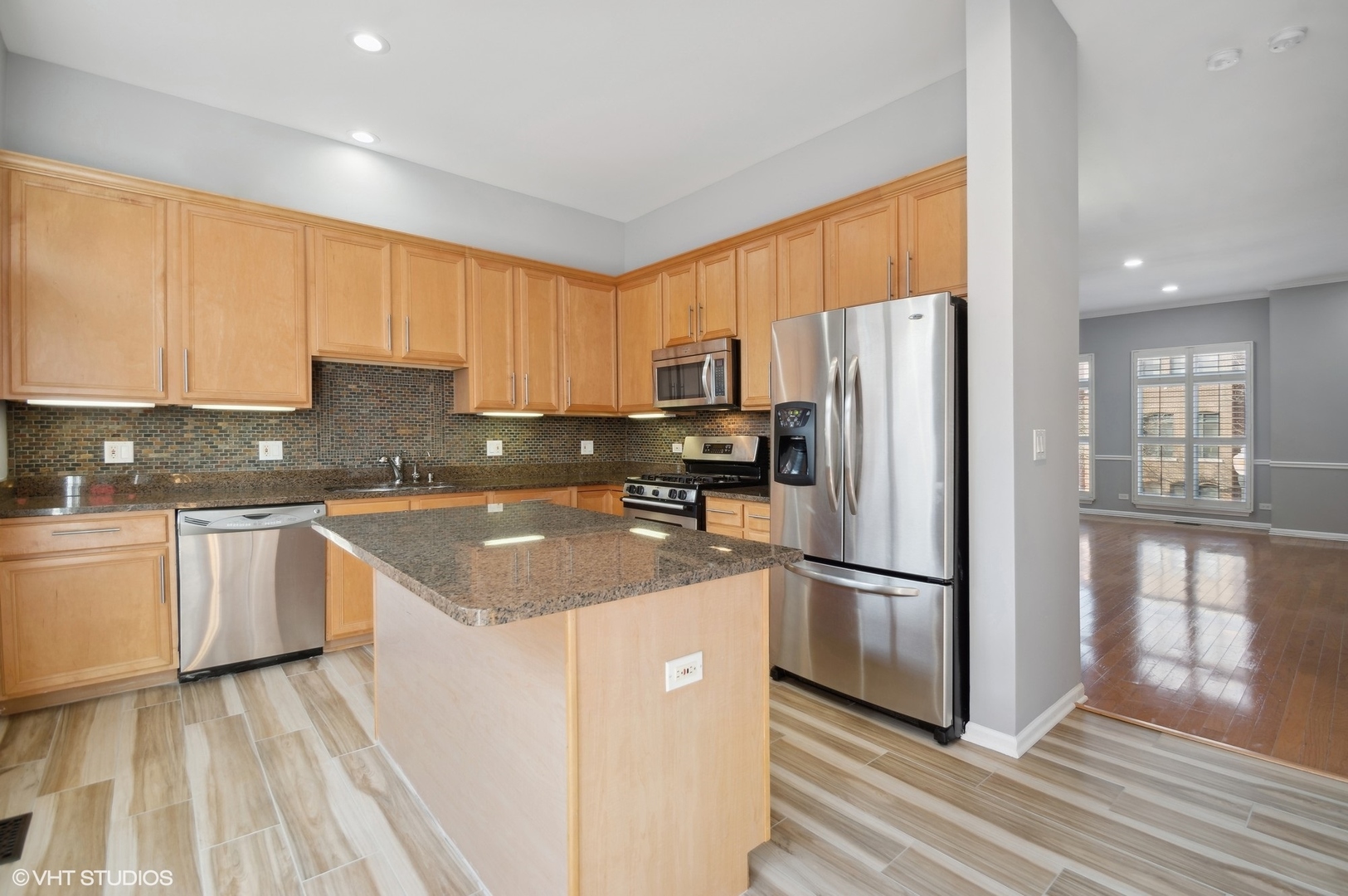 1463 S Peoria Street