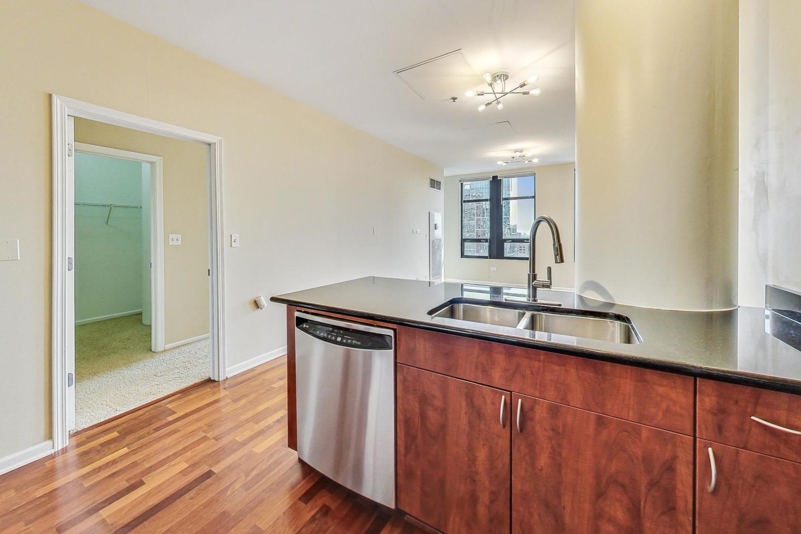 1255 S State Street Unit: 1918