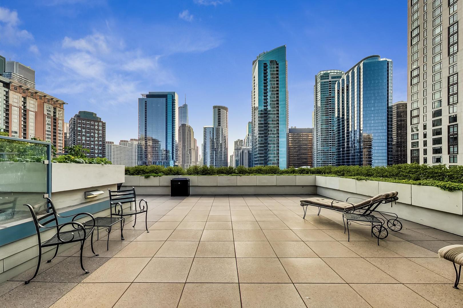 474 N LAKE SHORE Drive Unit: 4609