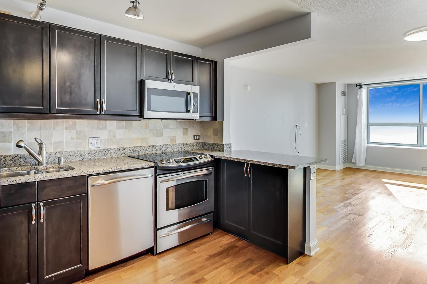 474 N LAKE SHORE Drive Unit: 4609