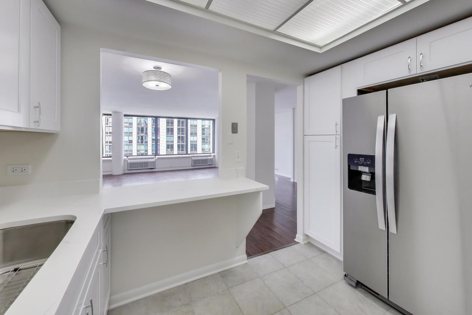 155 N Harbor Drive Unit: 5107