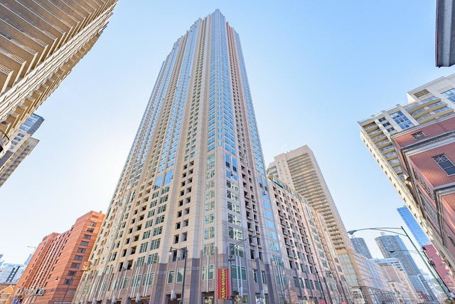 33 W Ontario Street Unit: 46C