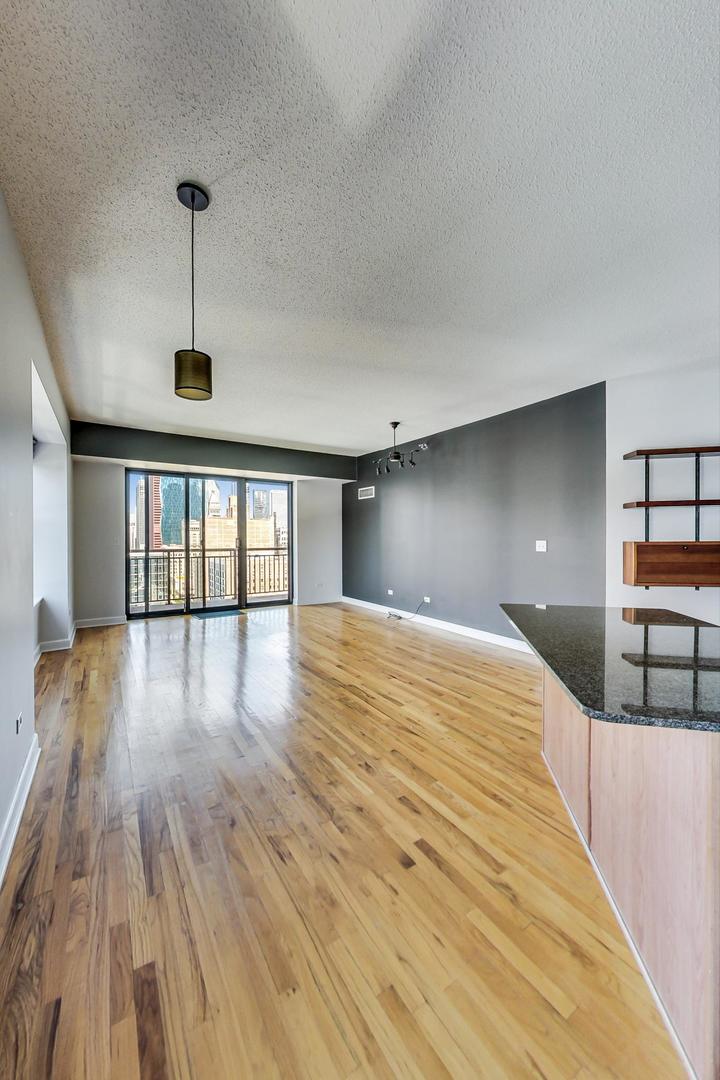 41 E 8th Street Unit: 1807