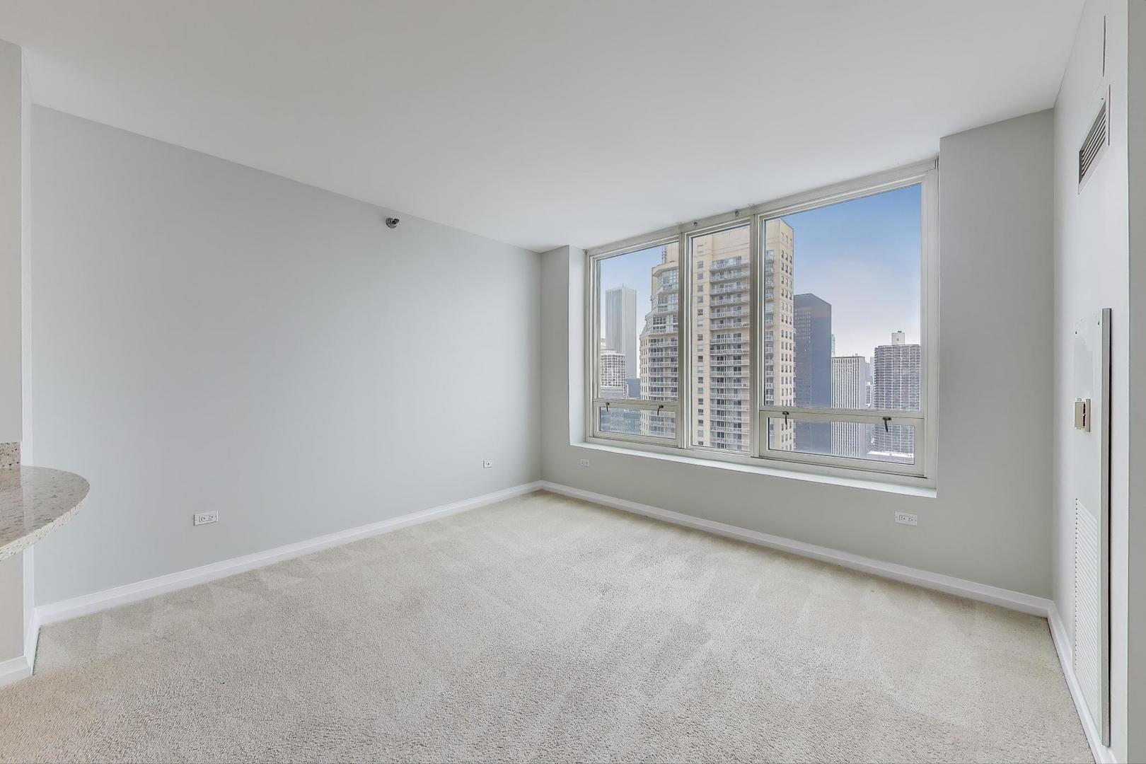 33 W Ontario Street Unit: 46C