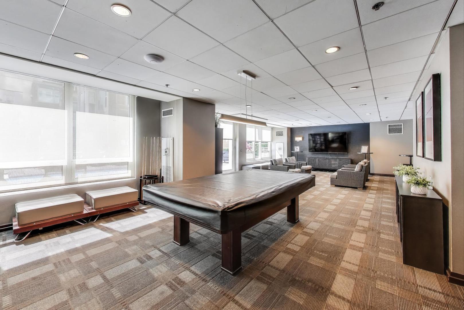 33 W Ontario Street Unit: 46C