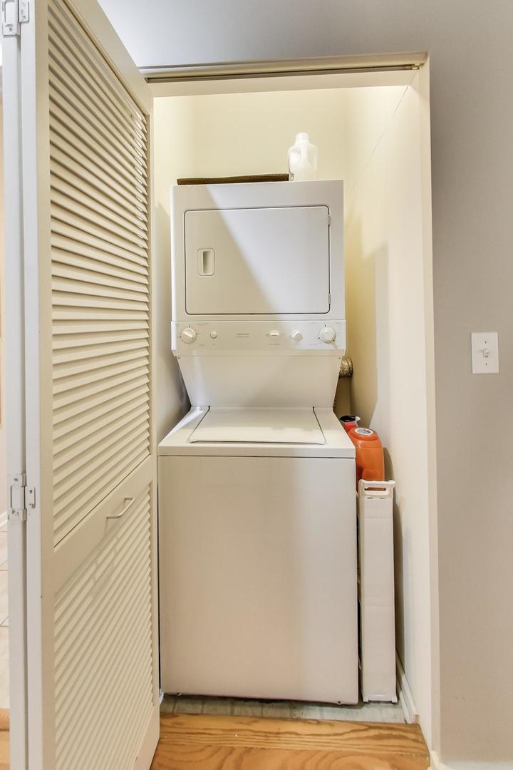 520 S STATE Street Unit: 616