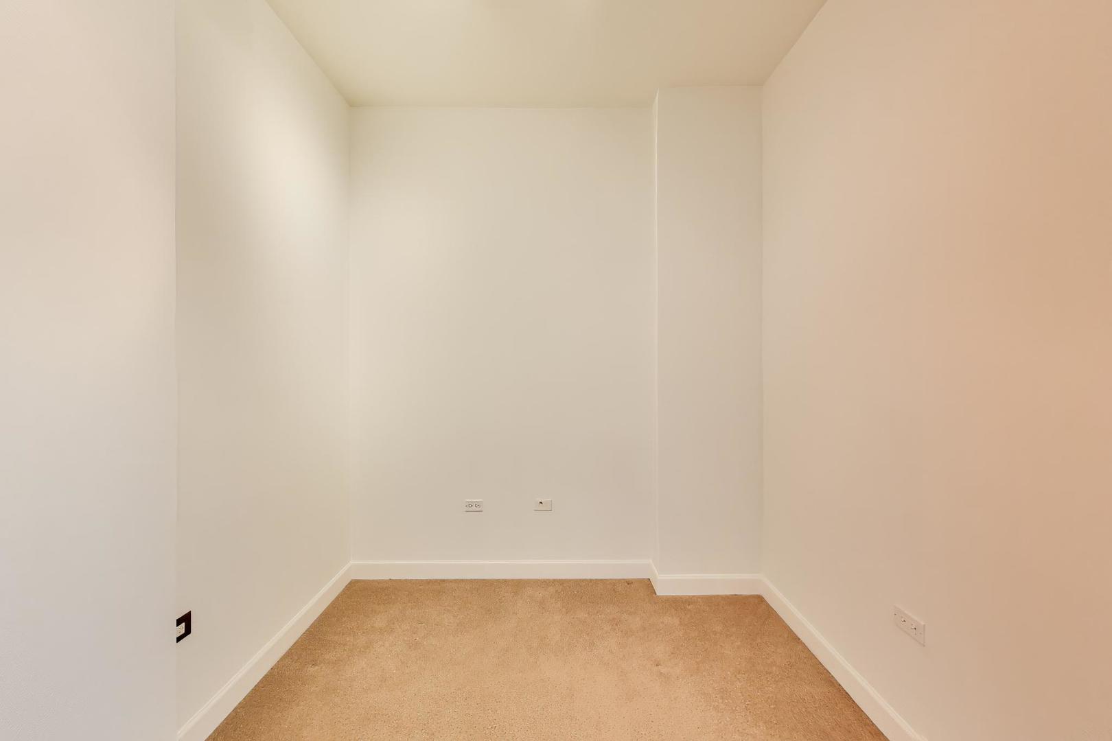 1211 S Prairie Avenue Unit: 2003