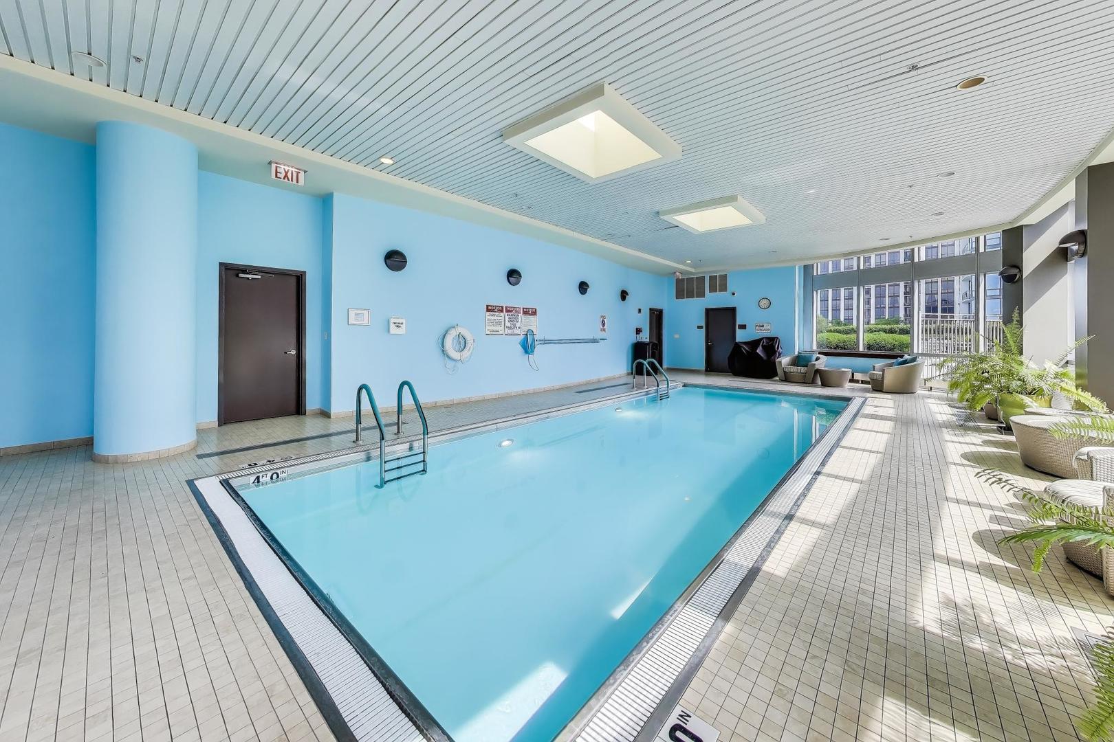 1211 S Prairie Avenue Unit: 2003