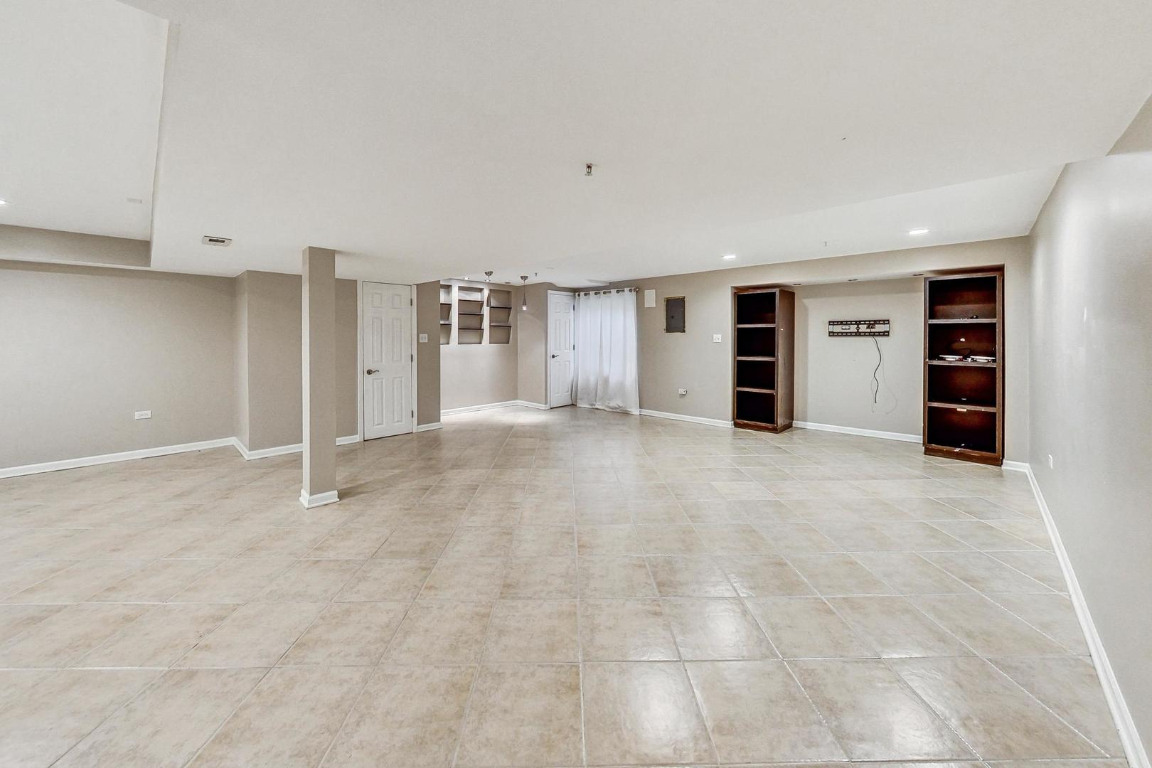 1686 Buckingham Drive