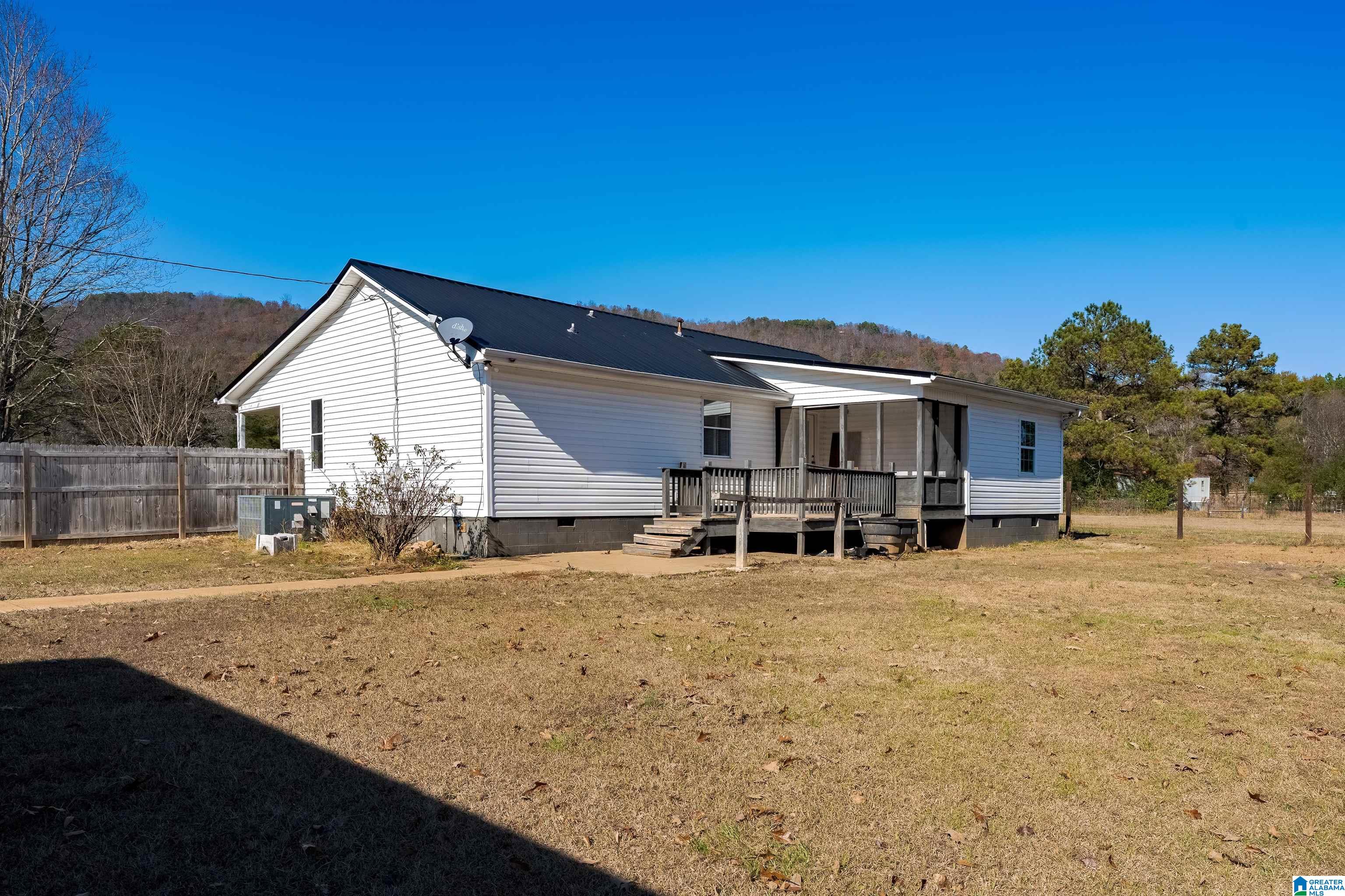 1094 CRAWFORD COVE ROAD
