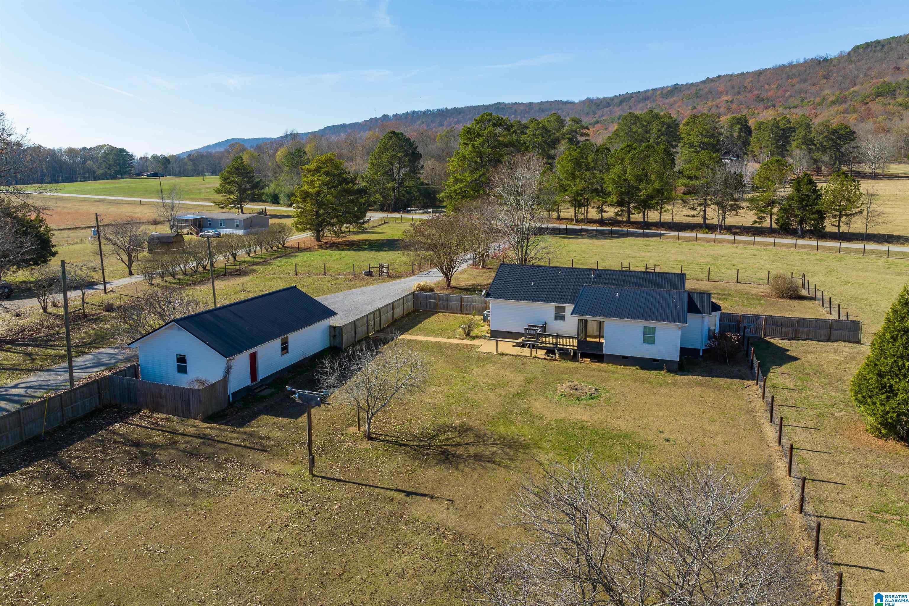 1094 CRAWFORD COVE ROAD