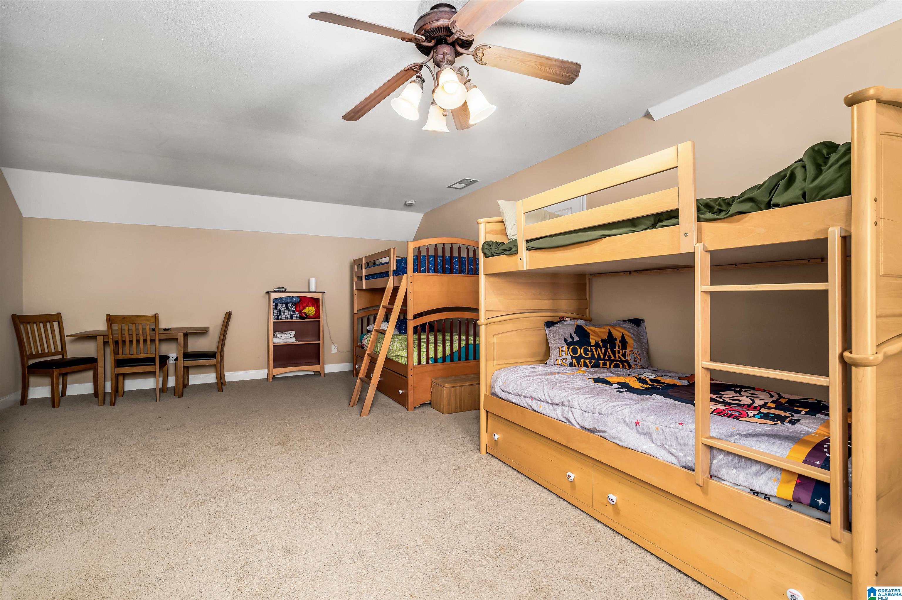 208 GRAND WAY