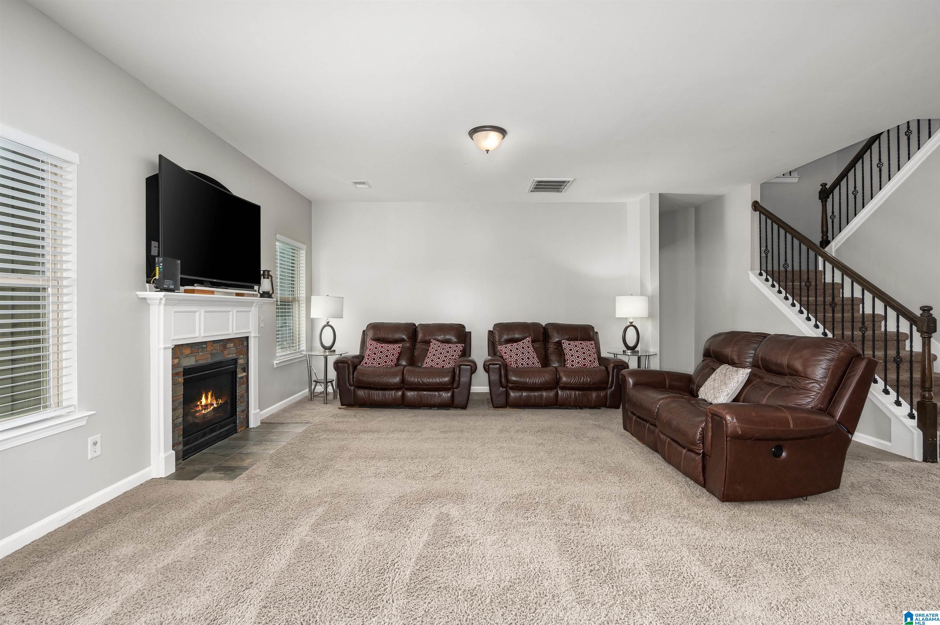 457 BLACKBERRY BOULEVARD
