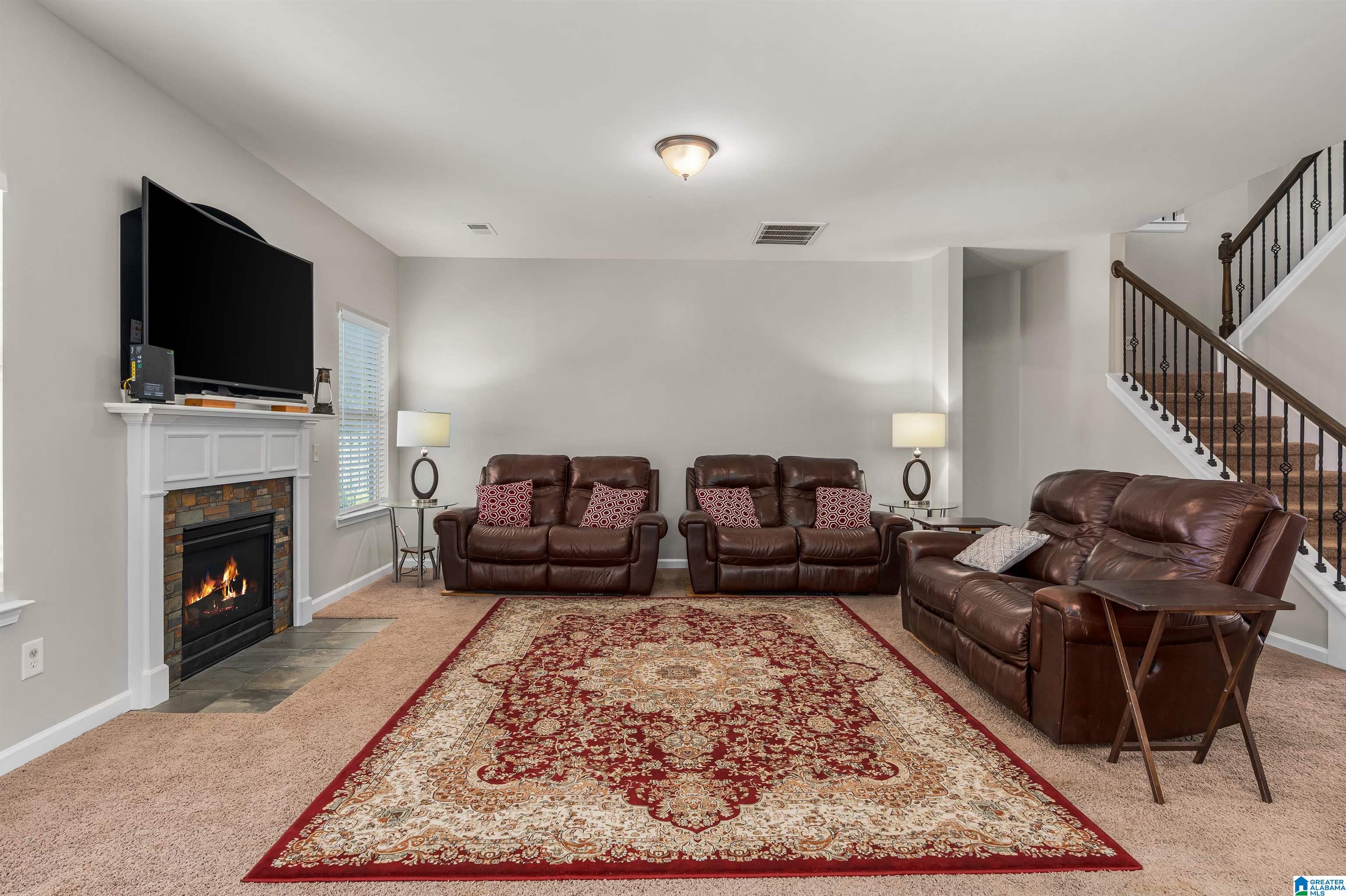 457 BLACKBERRY BOULEVARD