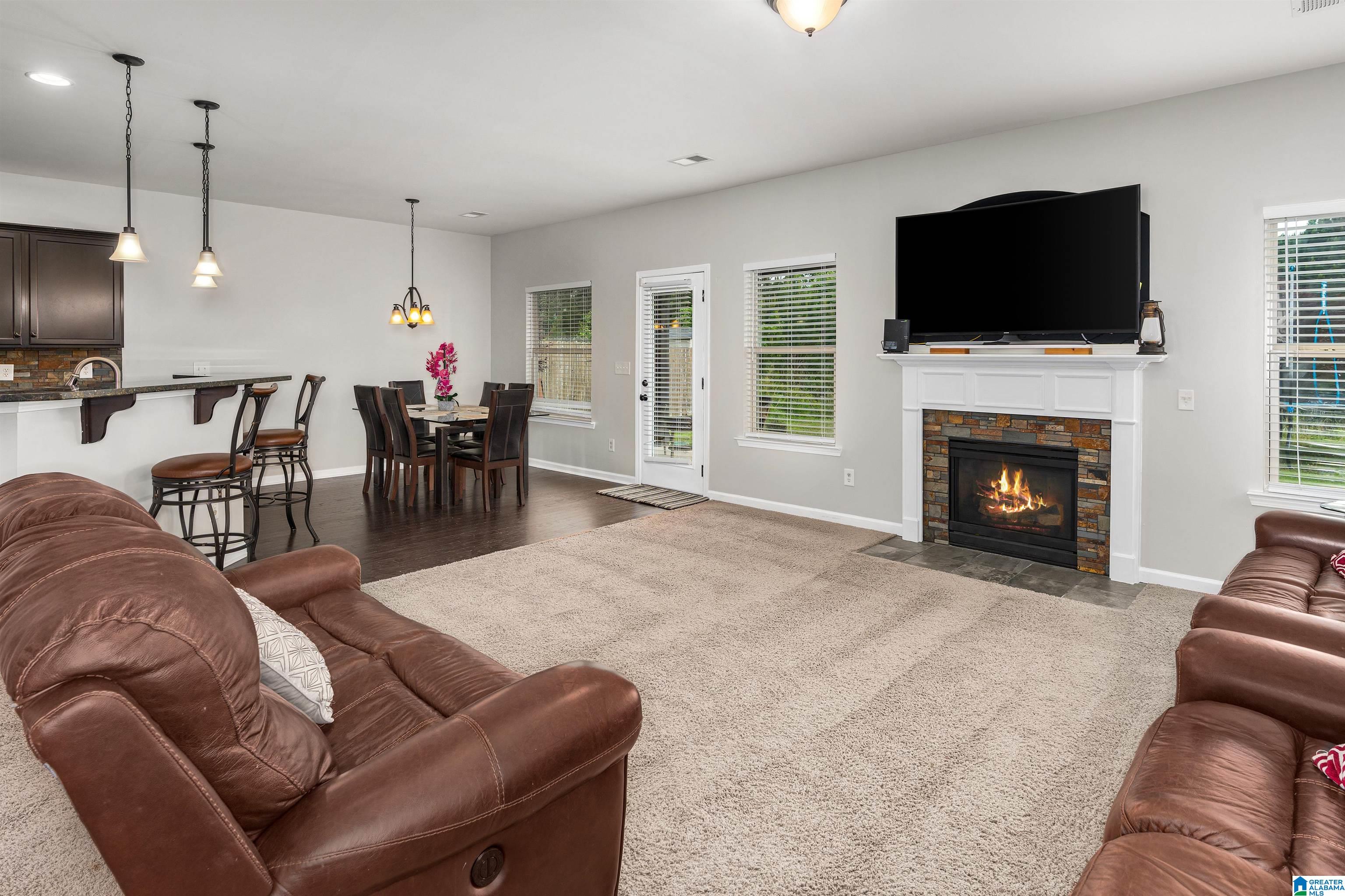 457 BLACKBERRY BOULEVARD