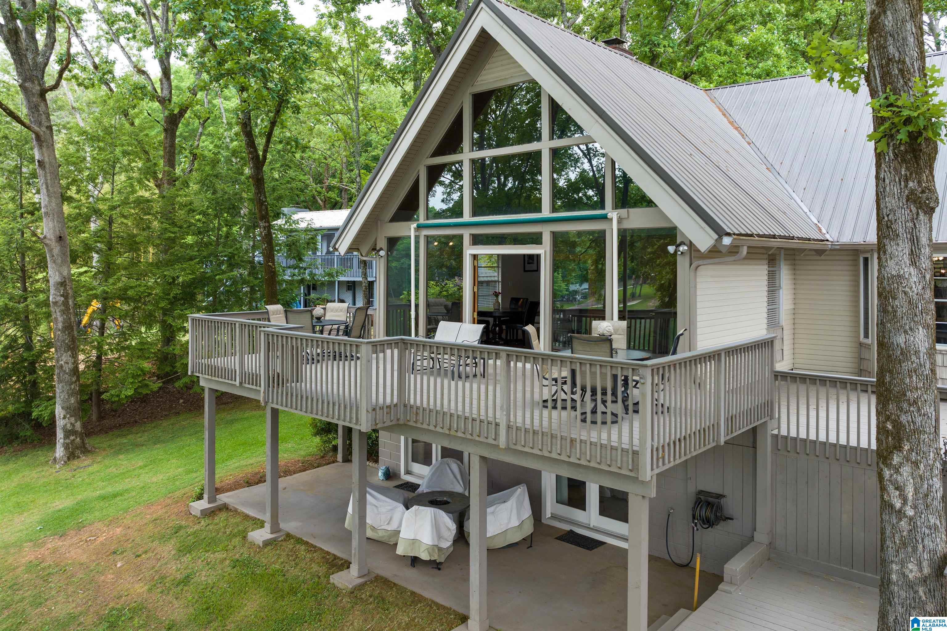 5020 FOREST DRIVE