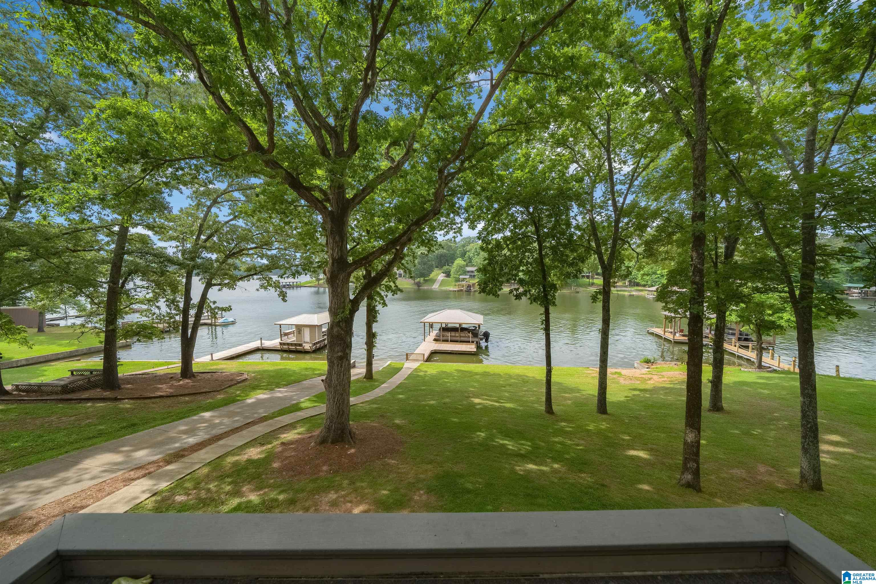 5020 FOREST DRIVE