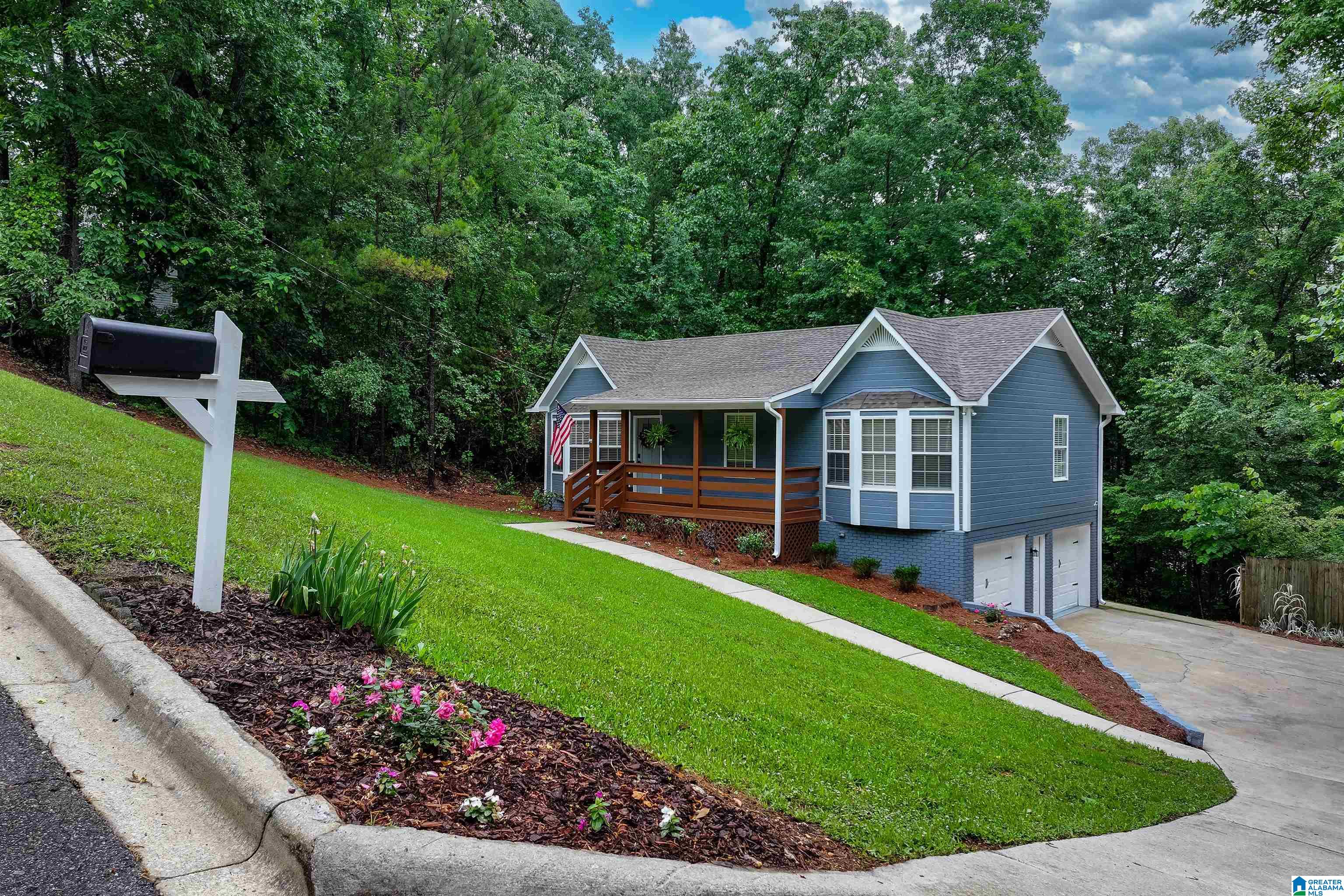 2315 SPENCER LANE