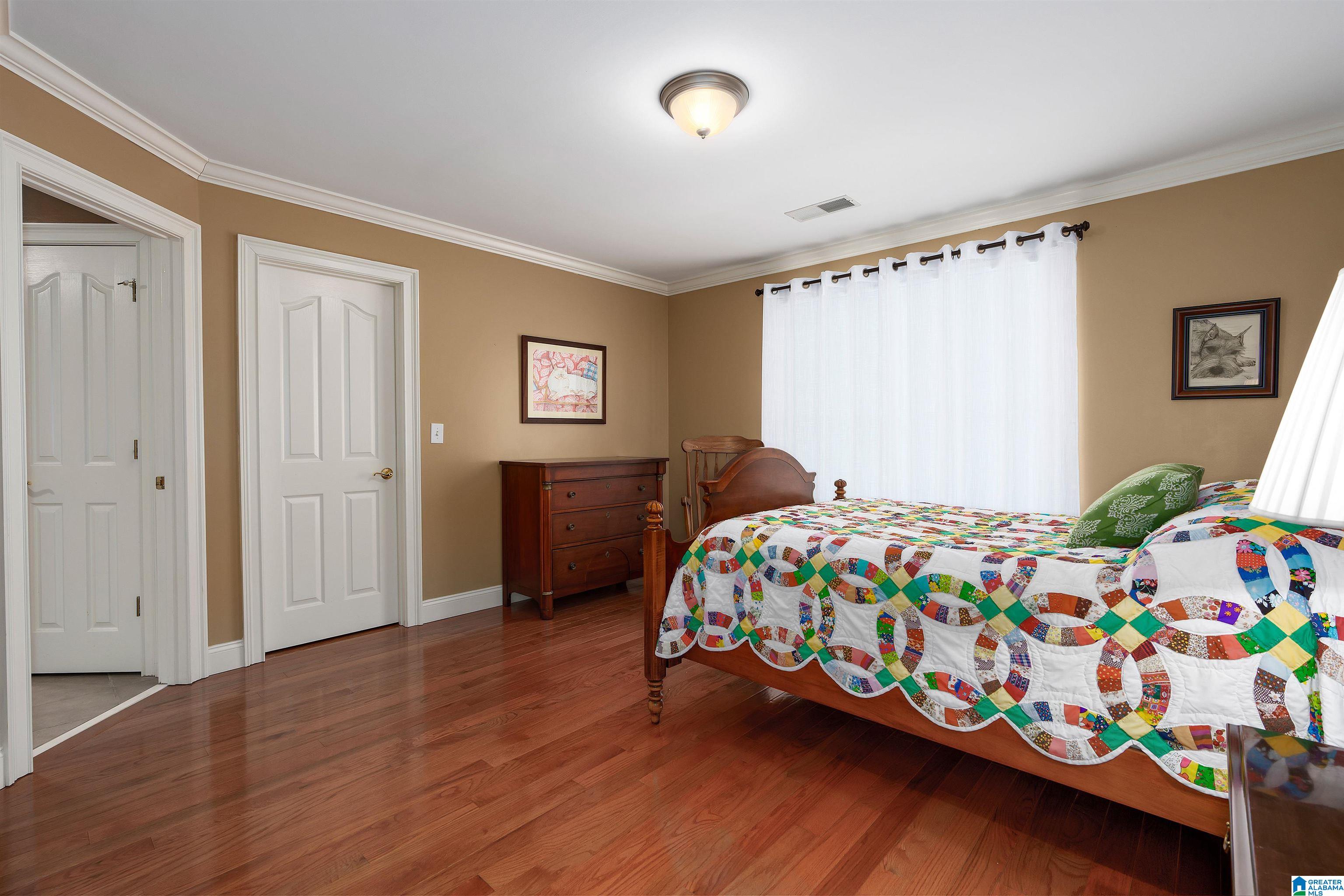 7258 CROWN RIDGE DRIVE