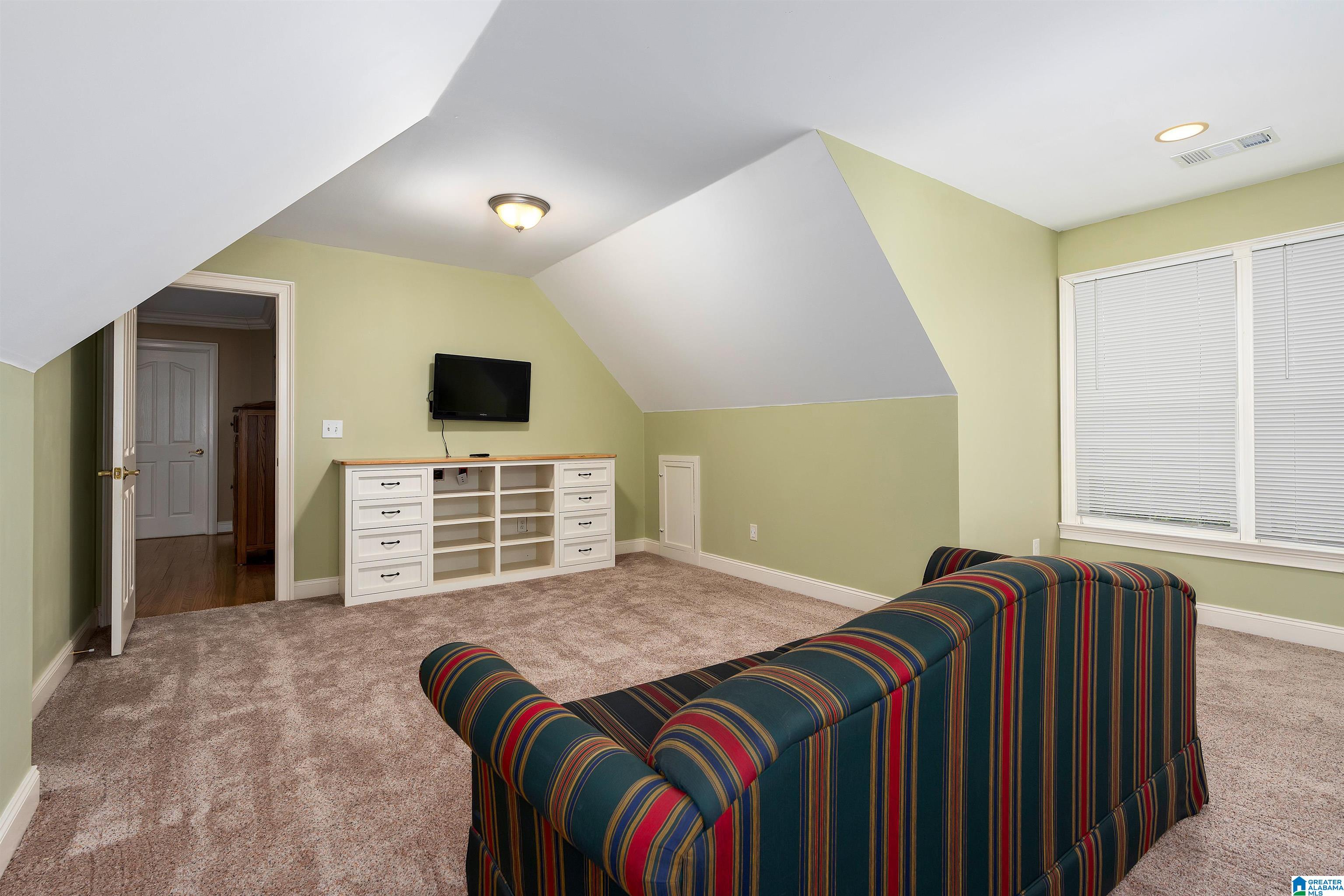 7258 CROWN RIDGE DRIVE