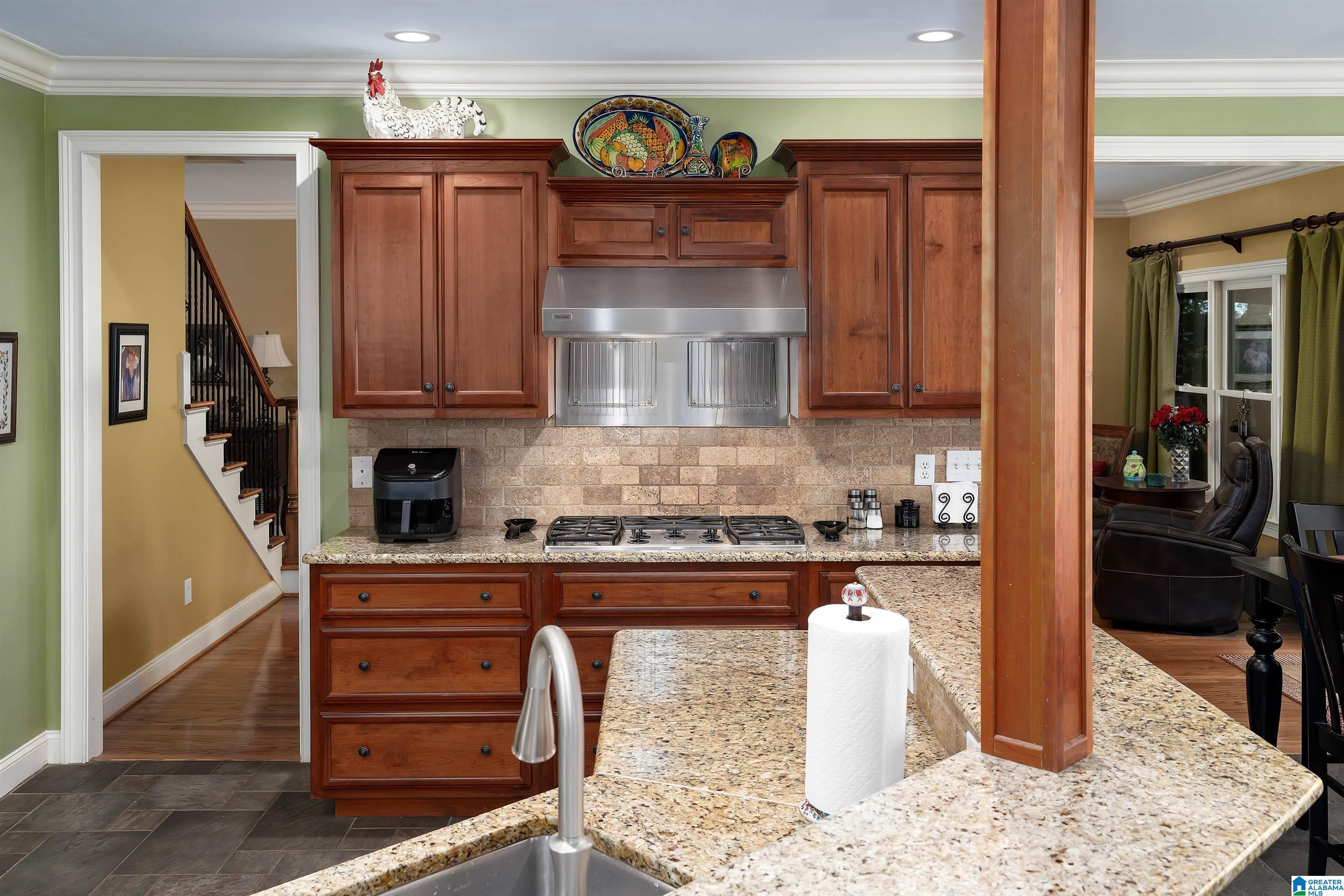 7258 CROWN RIDGE DRIVE