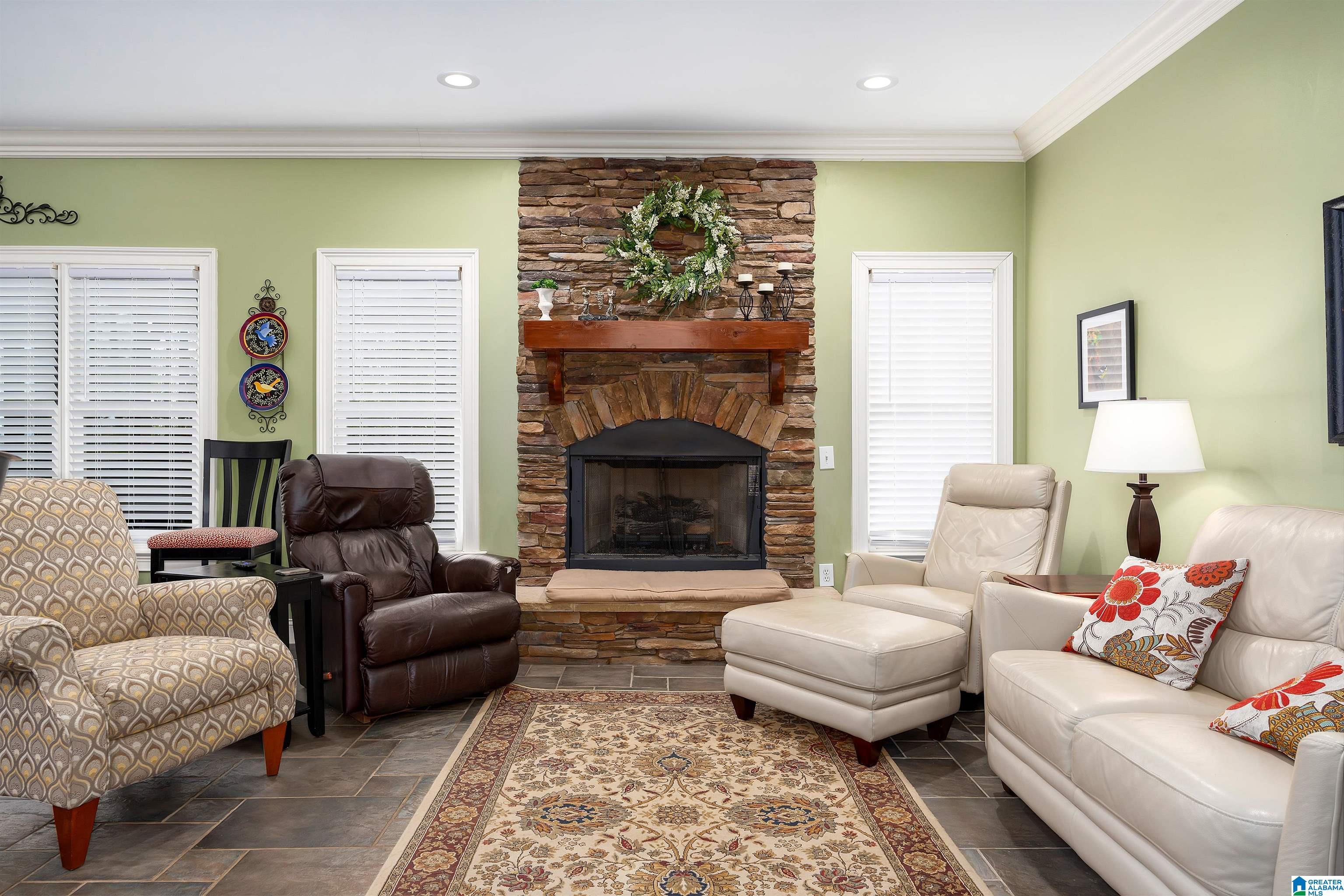 7258 CROWN RIDGE DRIVE