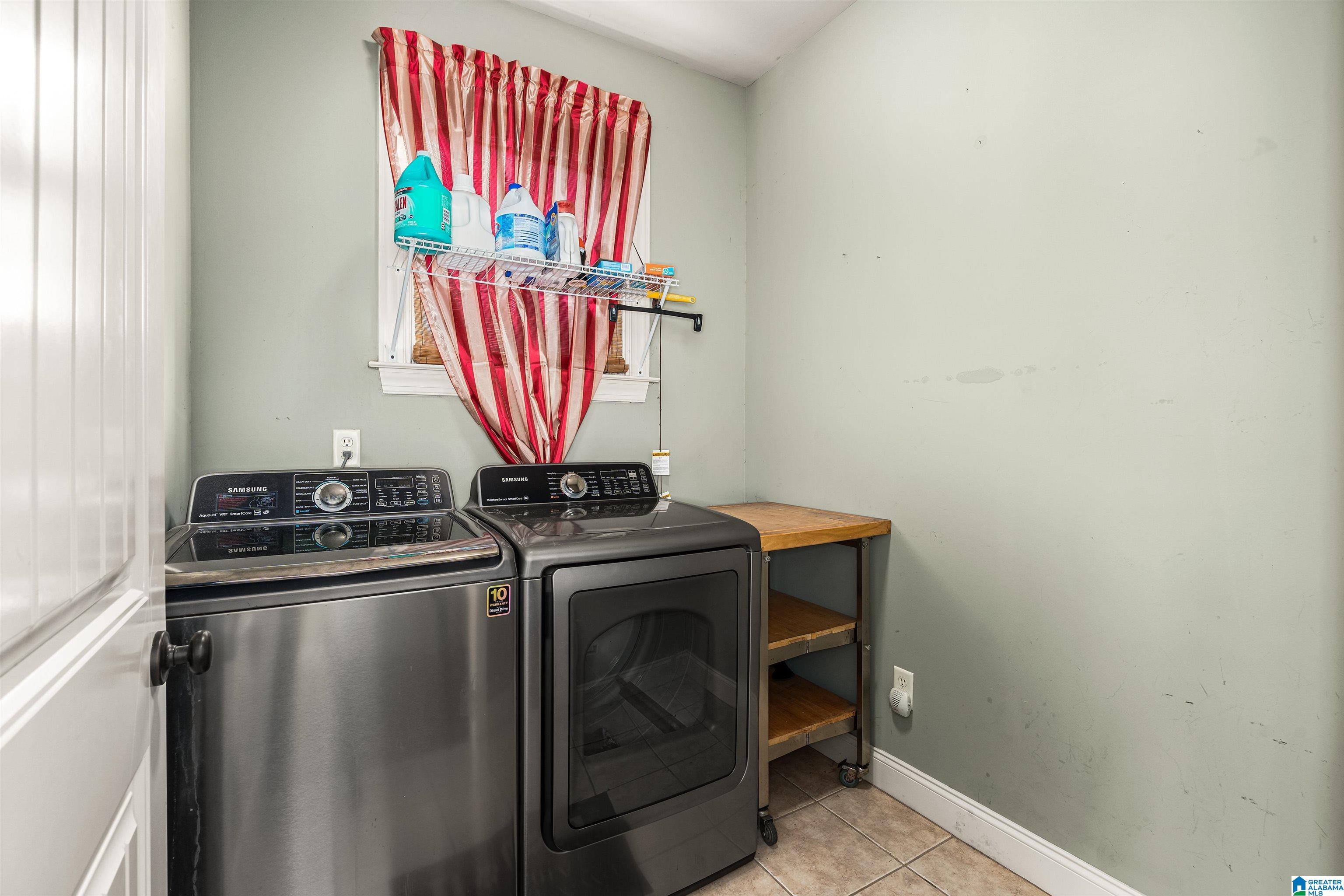 8049 LIZMORE LANE
