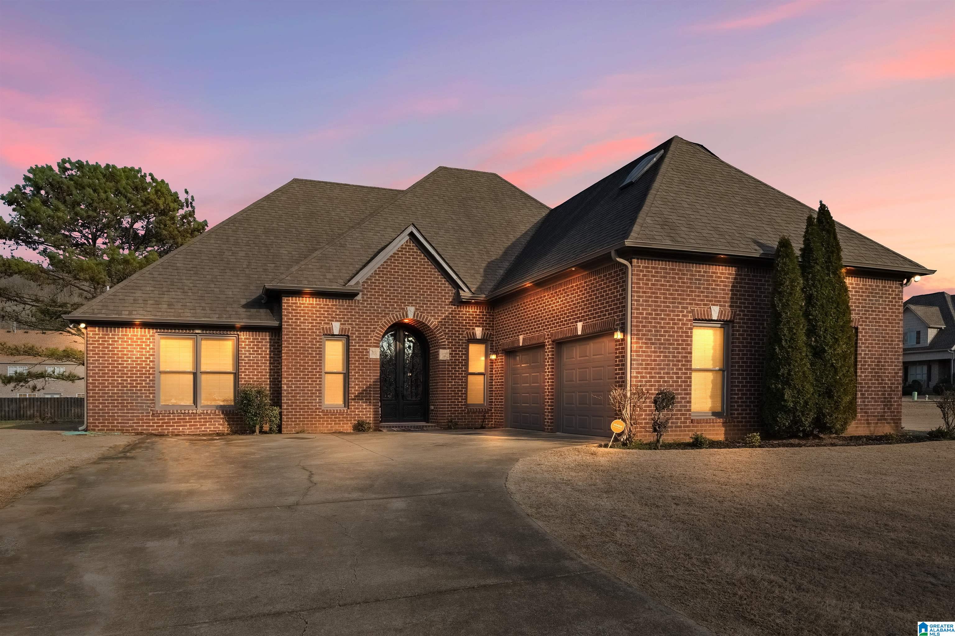 8049 LIZMORE LANE
