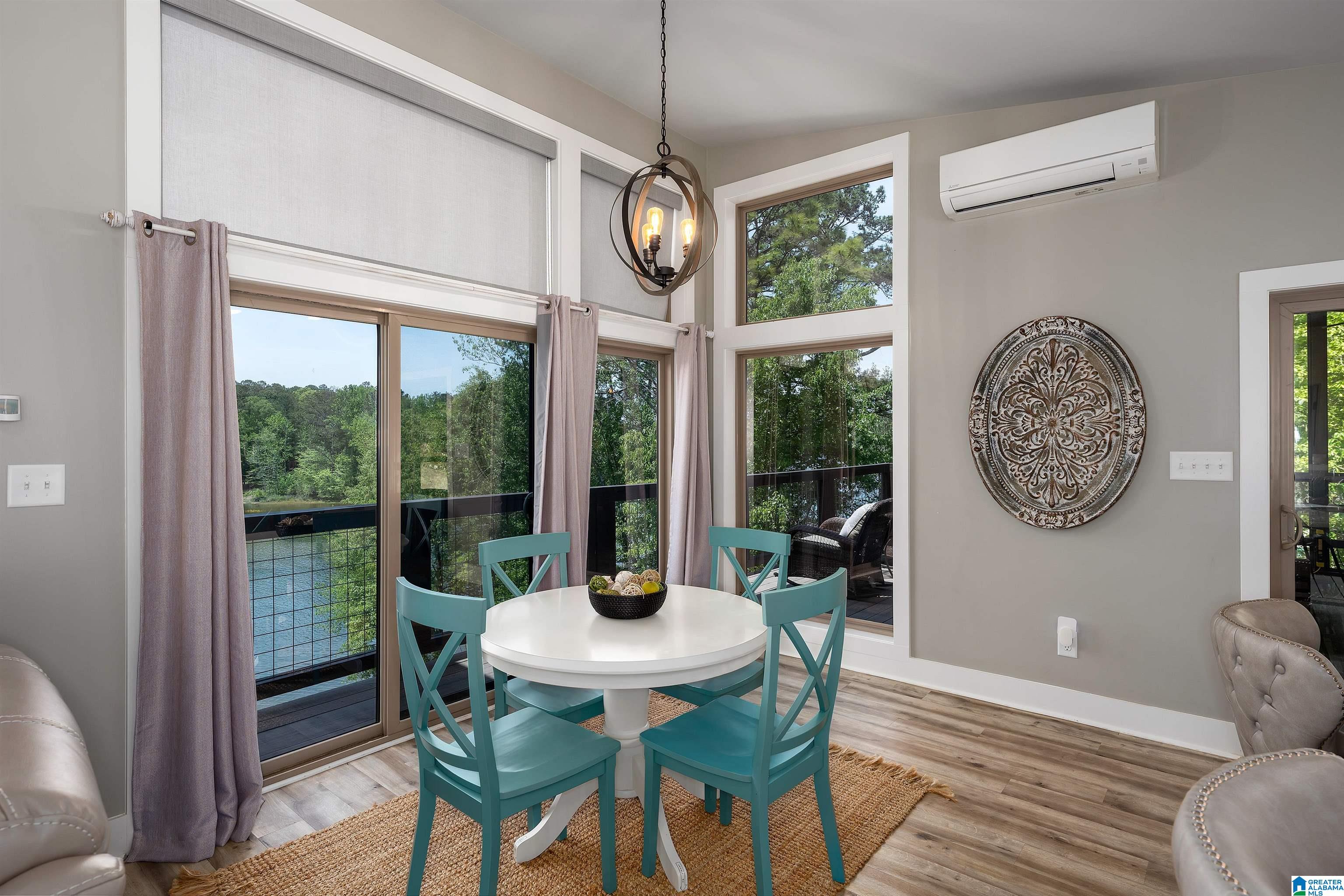 244 LAKESIDE LANE