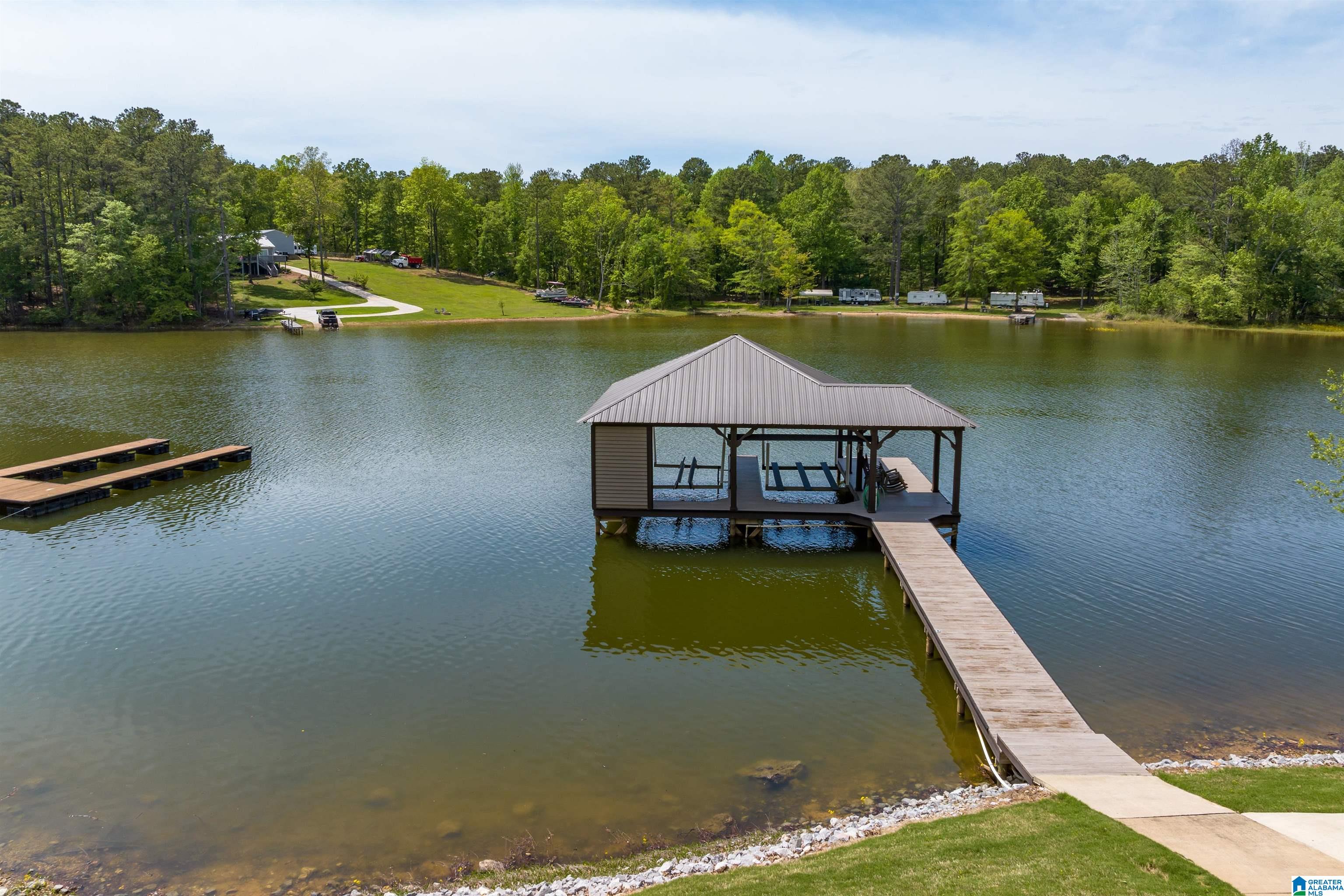 244 LAKESIDE LANE