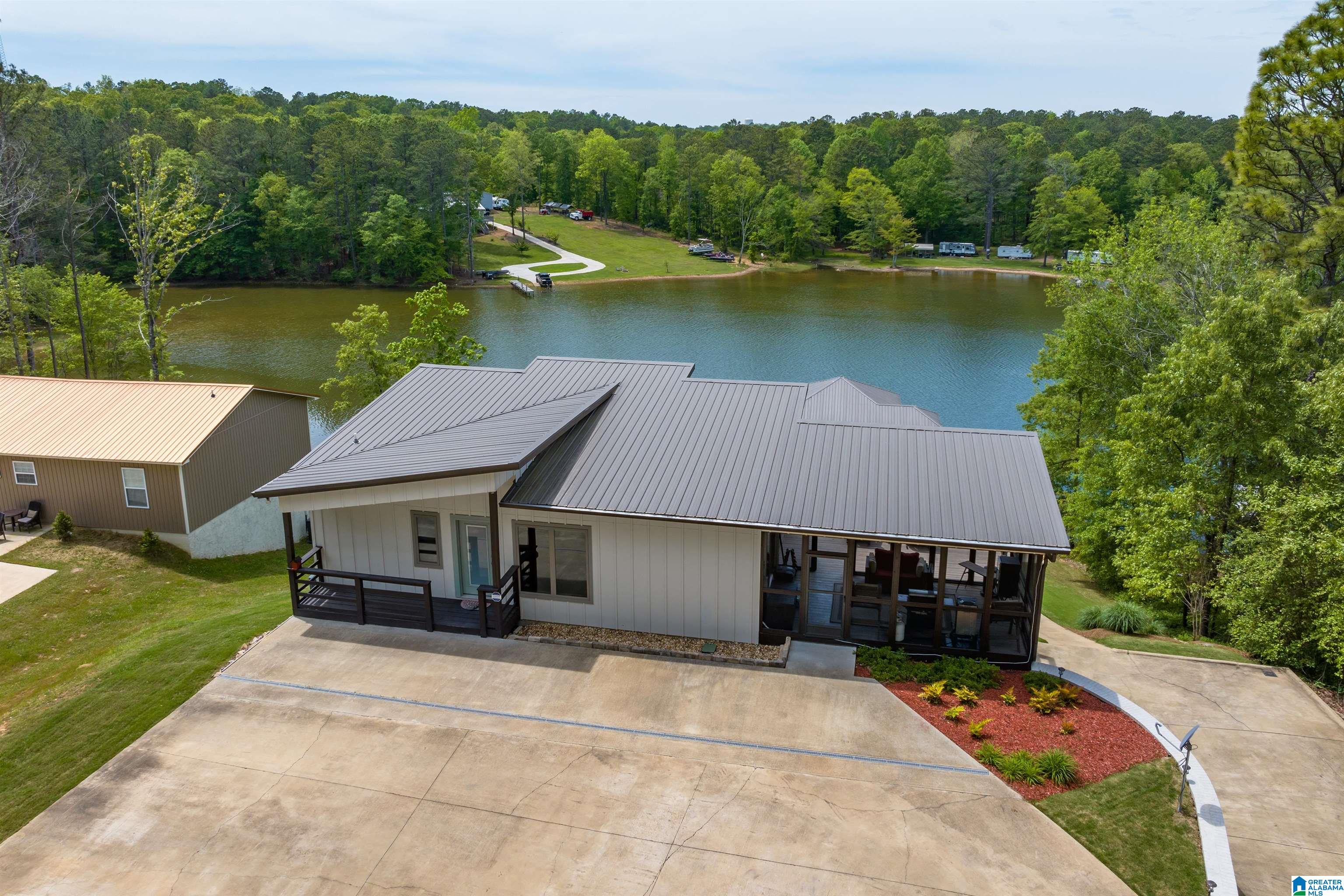 244 LAKESIDE LANE