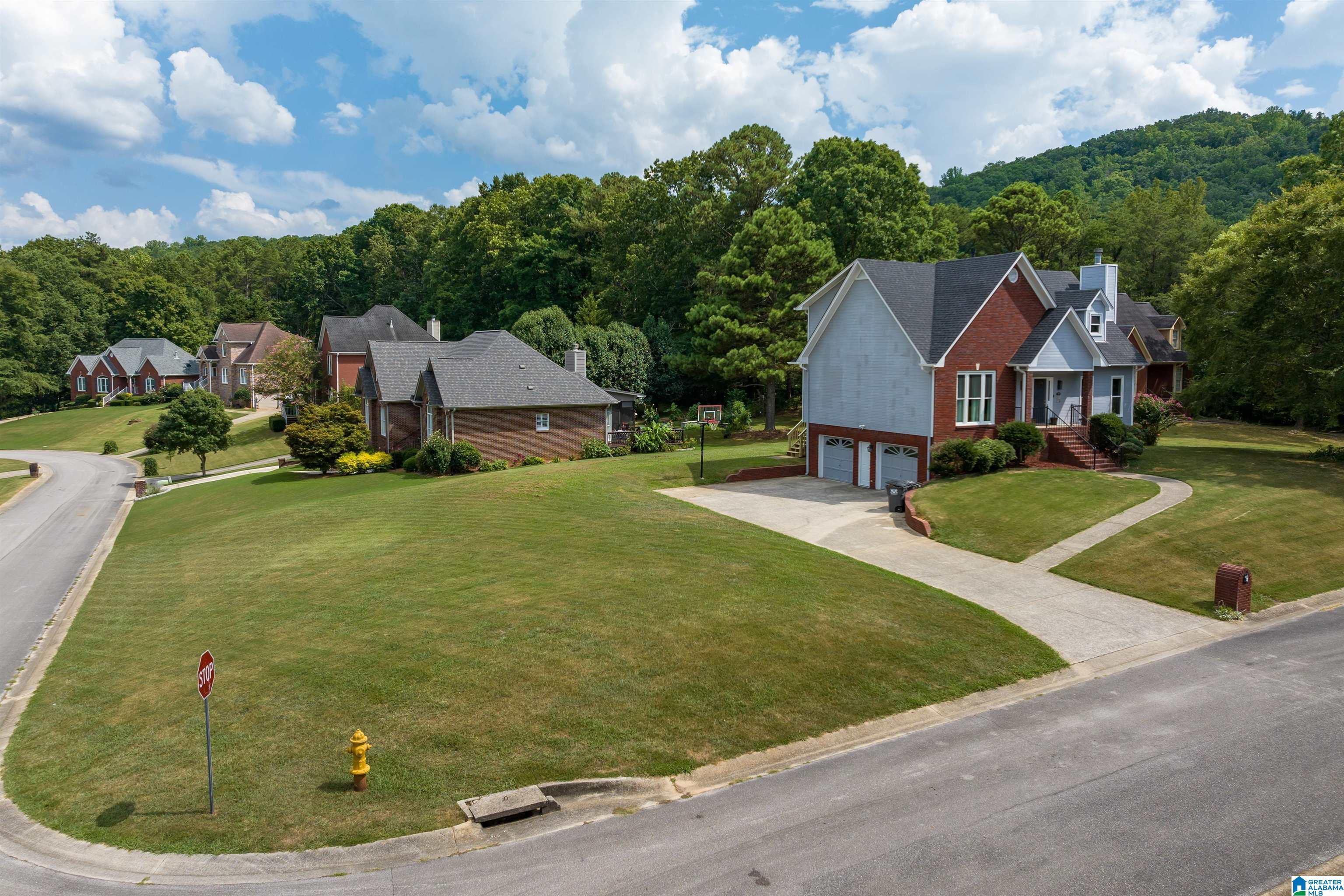7209 BENT CREEK CIRCLE