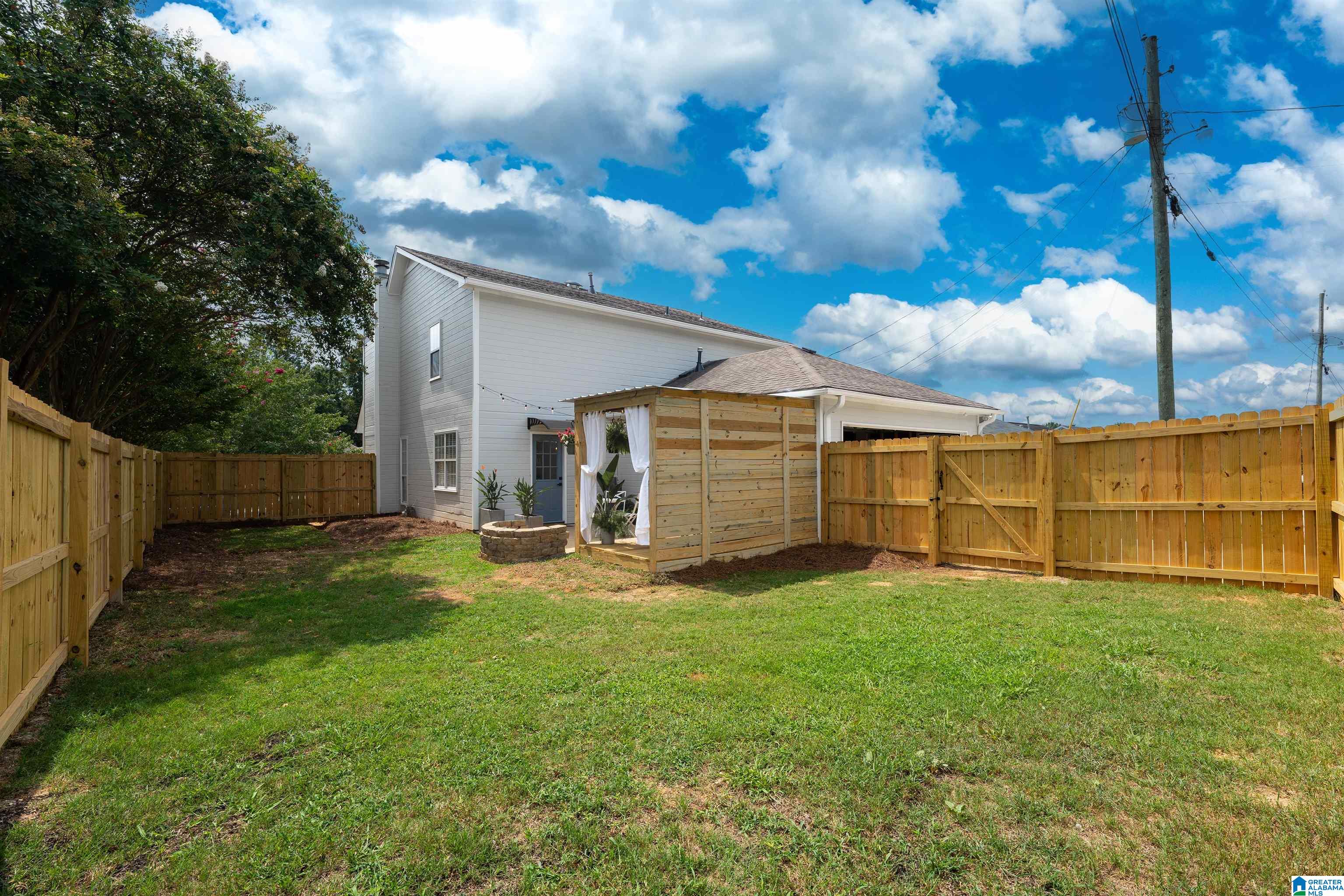 2343 PLANTATION CIRCLE