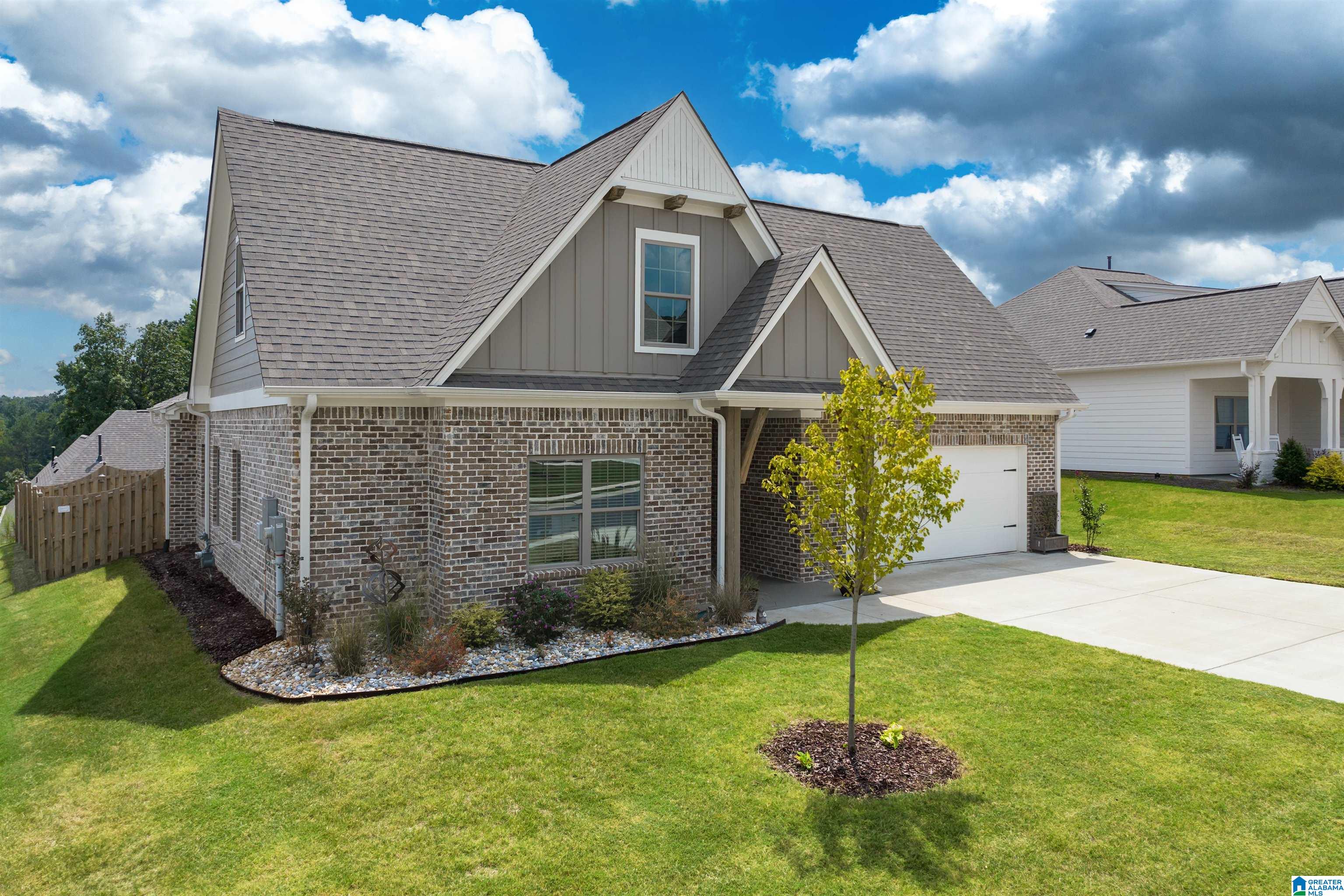 5709 LONG VIEW TRAIL