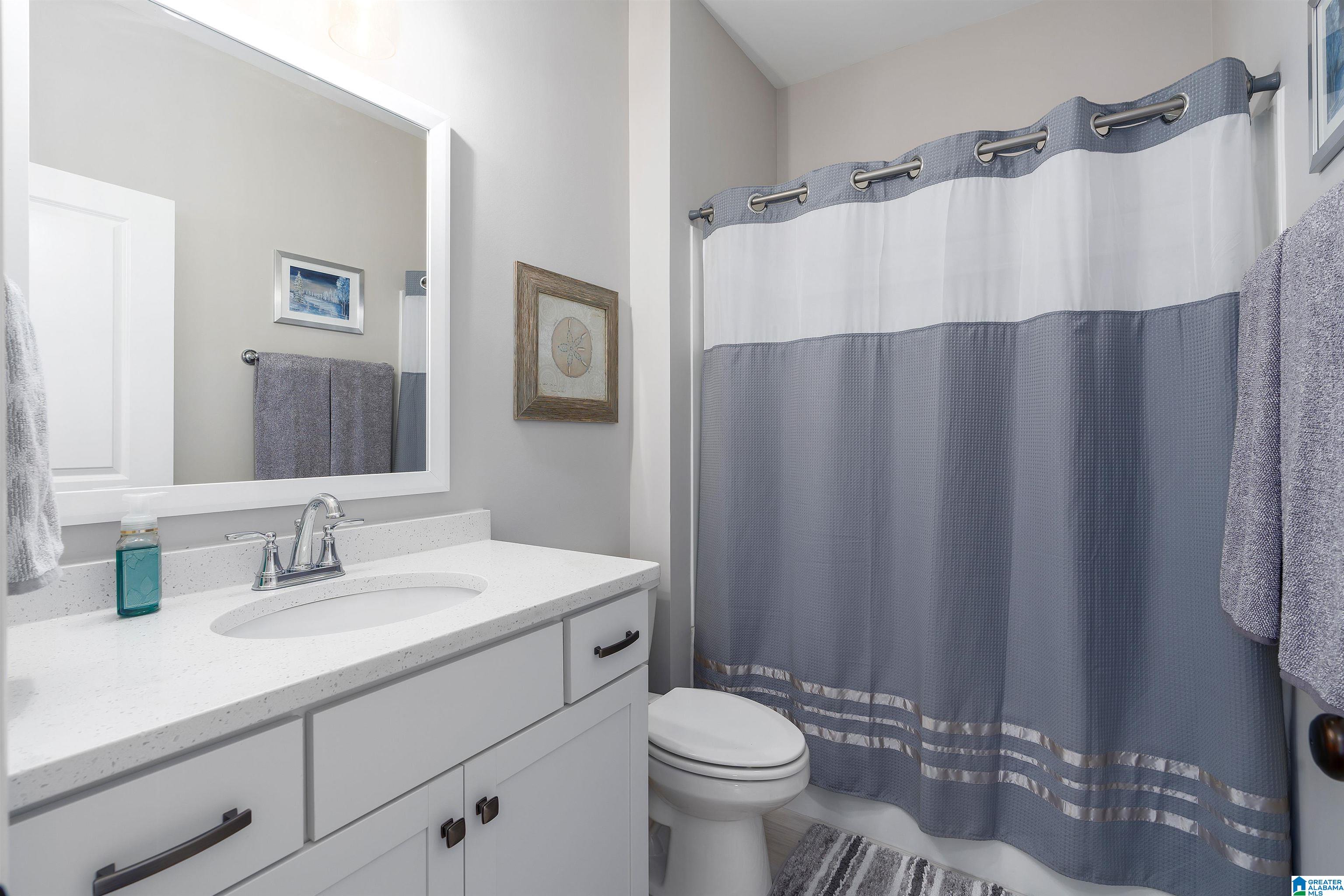 5709 LONG VIEW TRAIL