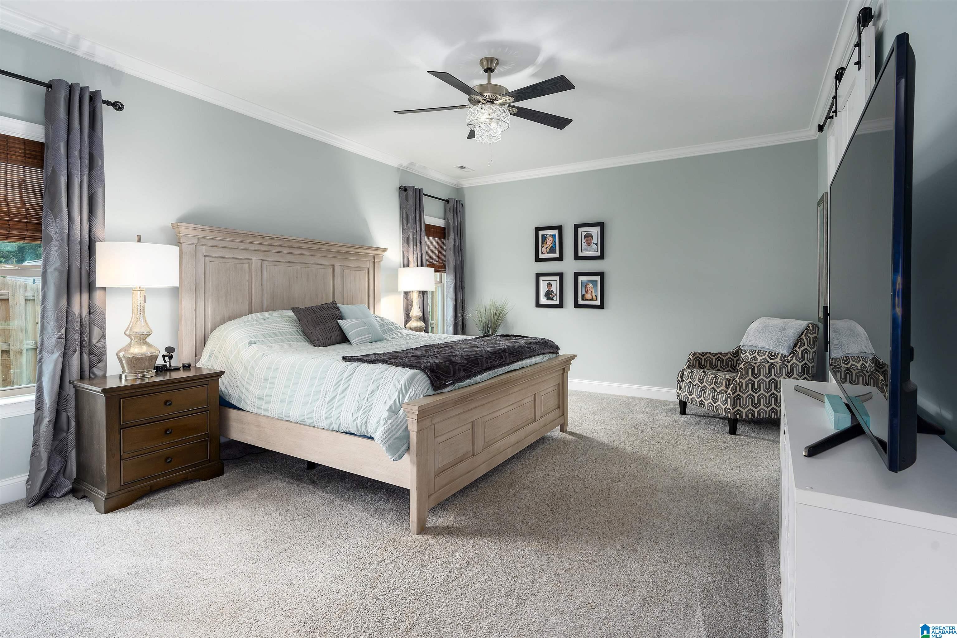 5709 LONG VIEW TRAIL