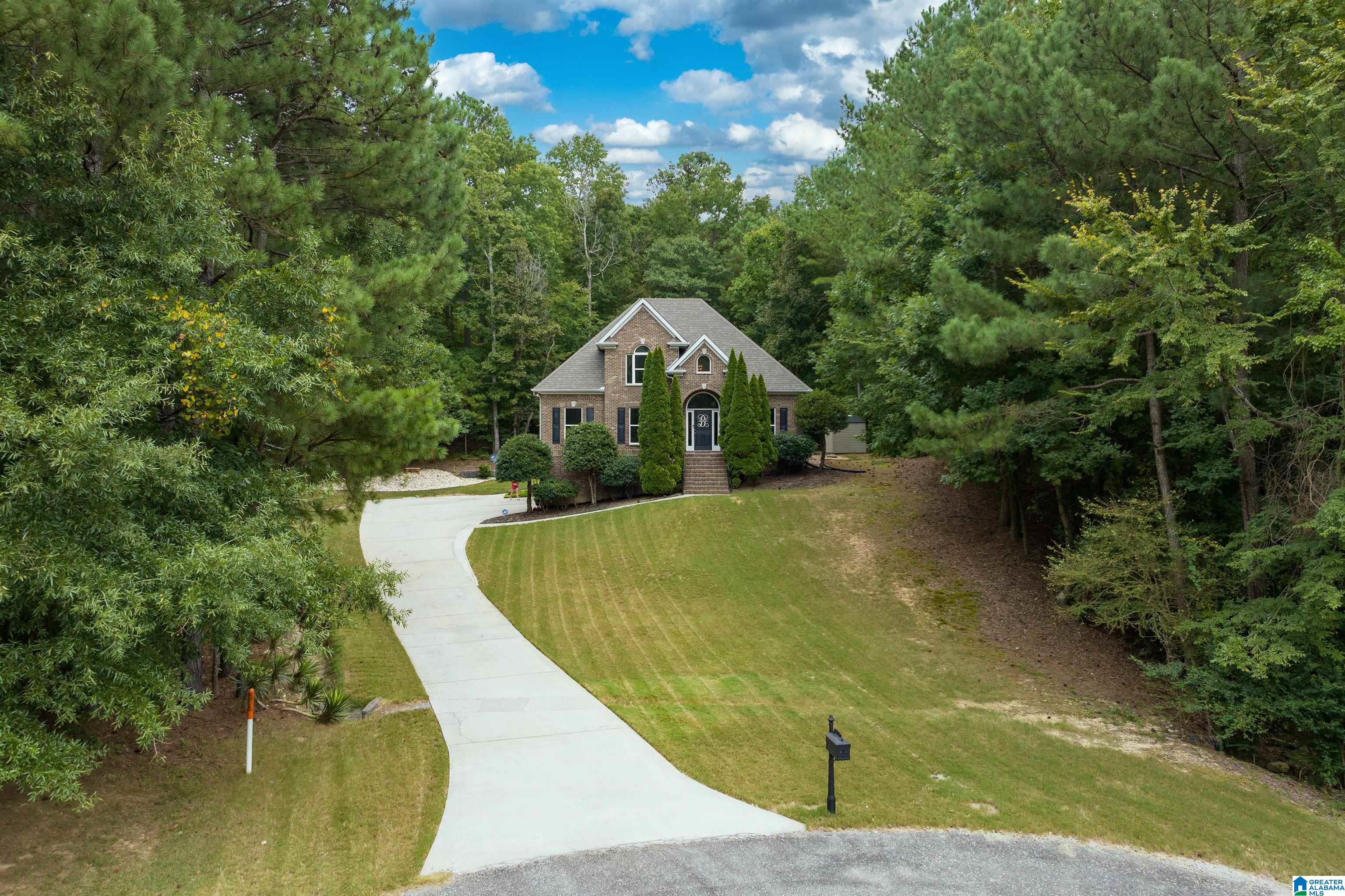 80 APPALACHIAN LANE