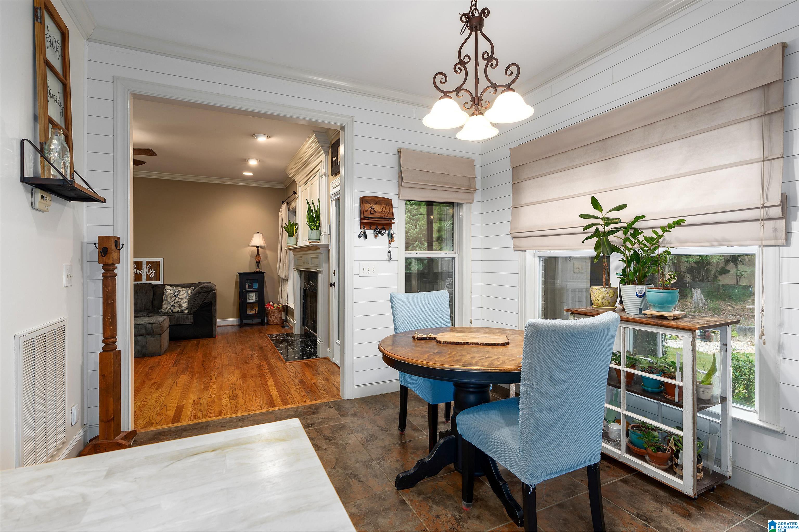 80 APPALACHIAN LANE