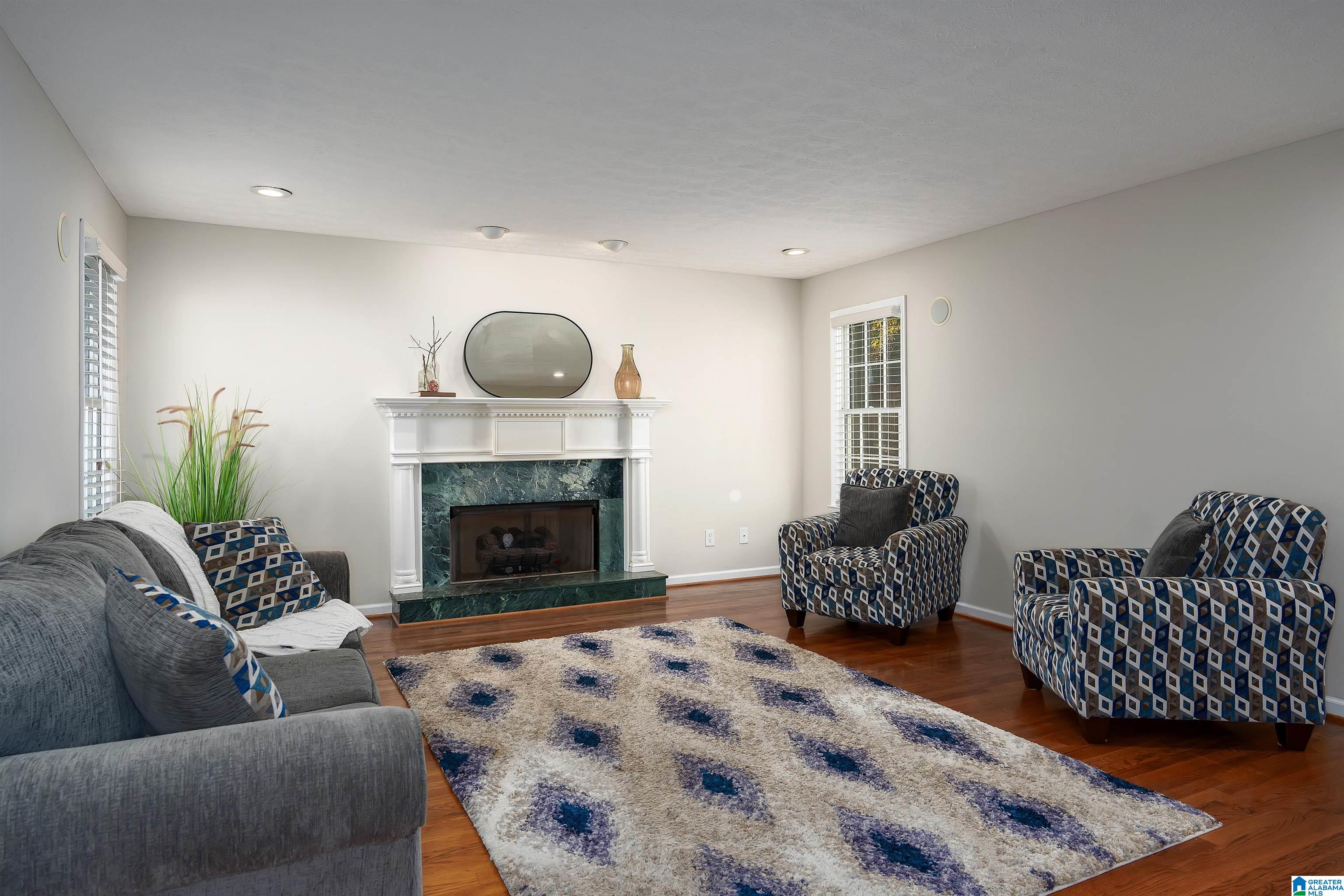 454 EAGLE POINTE DRIVE