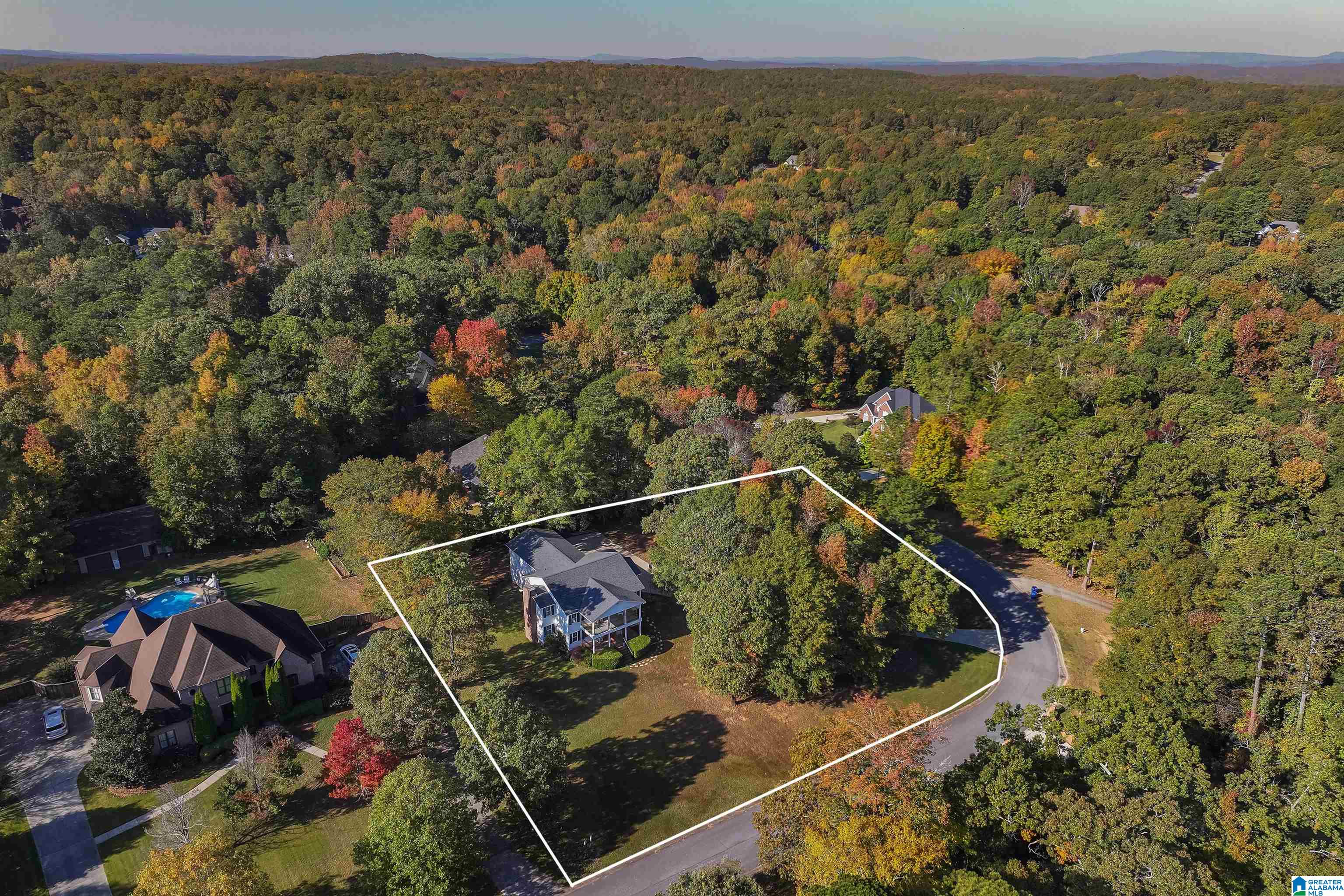 454 EAGLE POINTE DRIVE