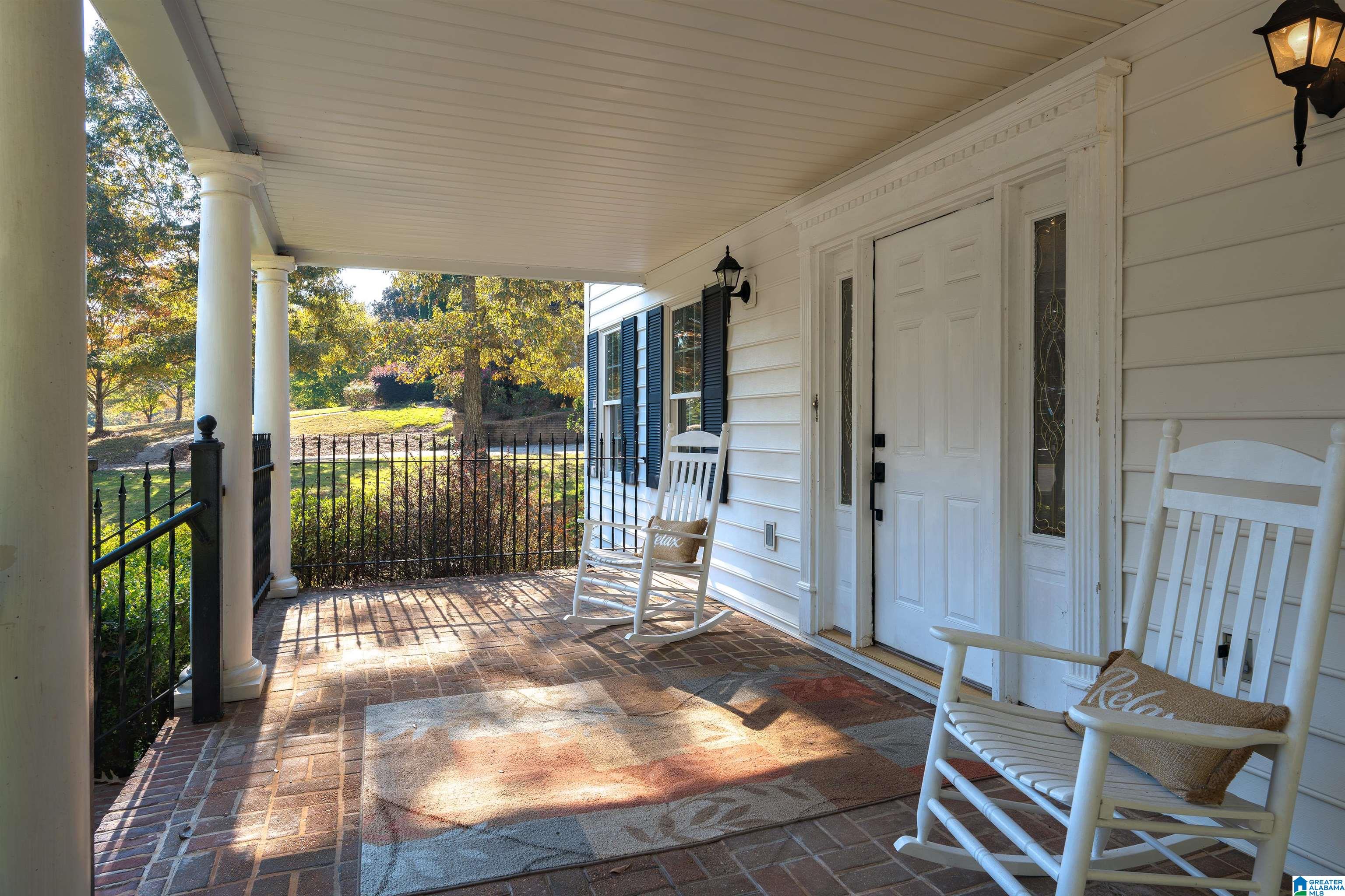 454 EAGLE POINTE DRIVE