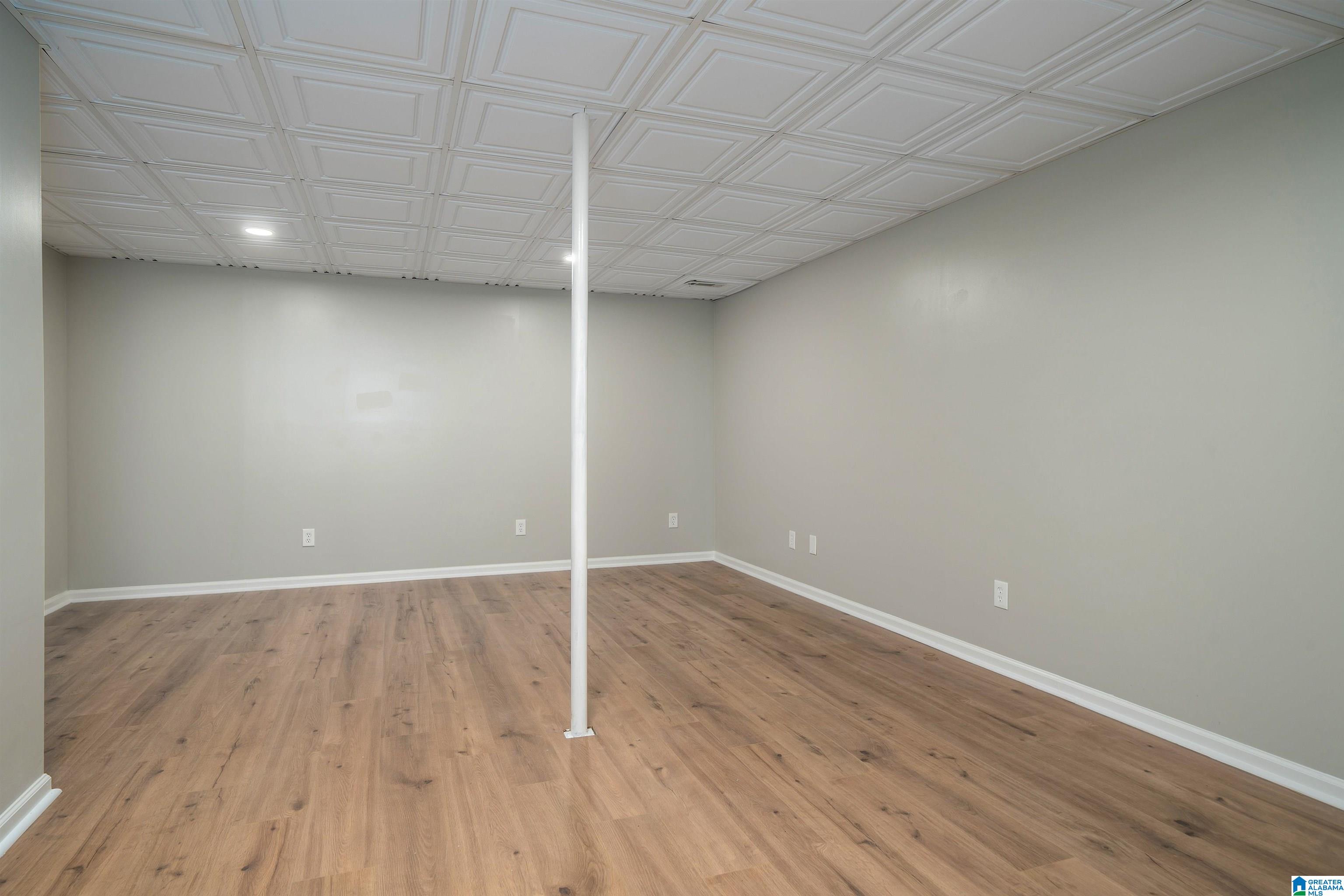 5053 SUMMER CREST DRIVE